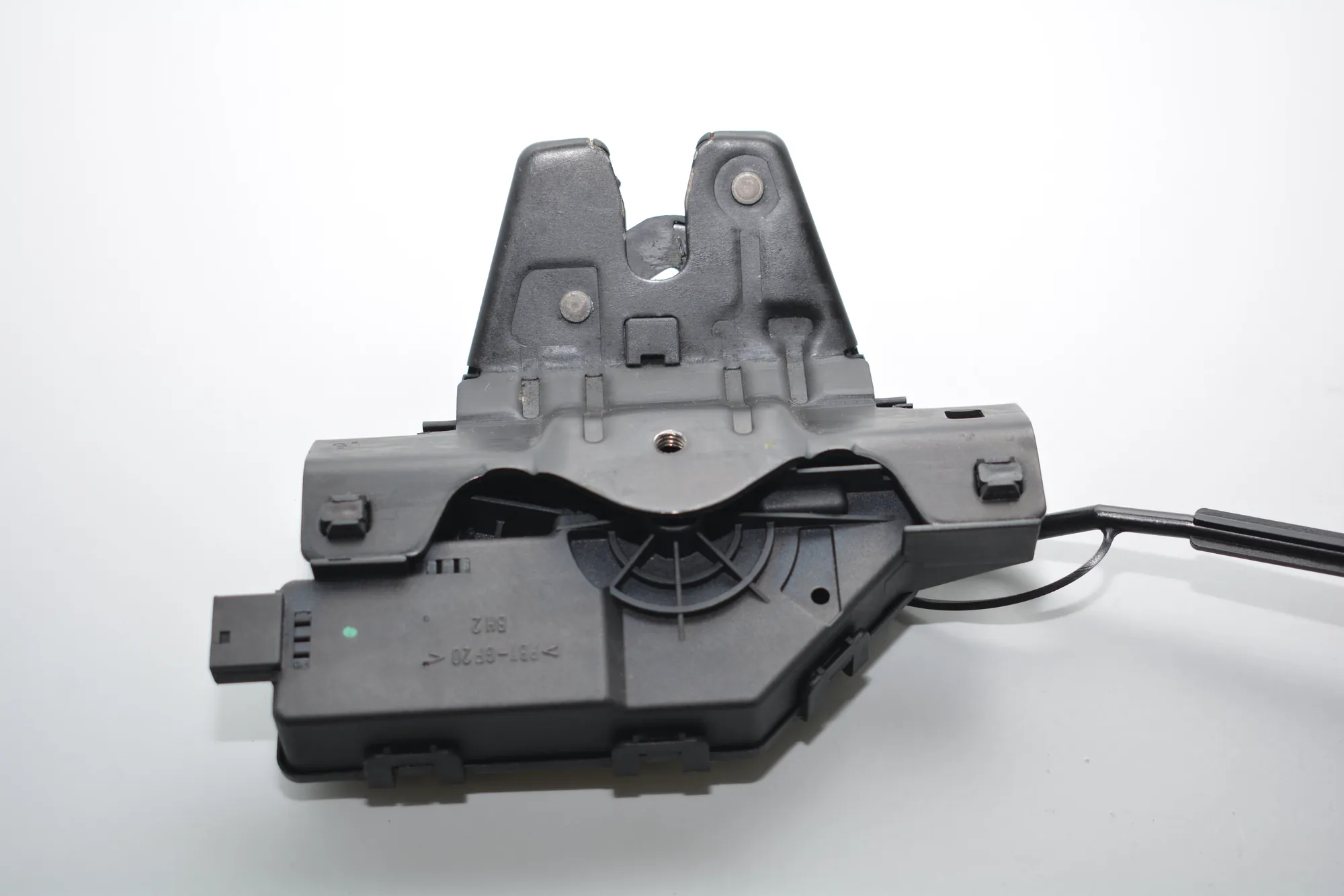 Tailgate Boot Lock – OEM 8196401 · BMW 1 (E87) BMW 1 (E87) 2004 – 3