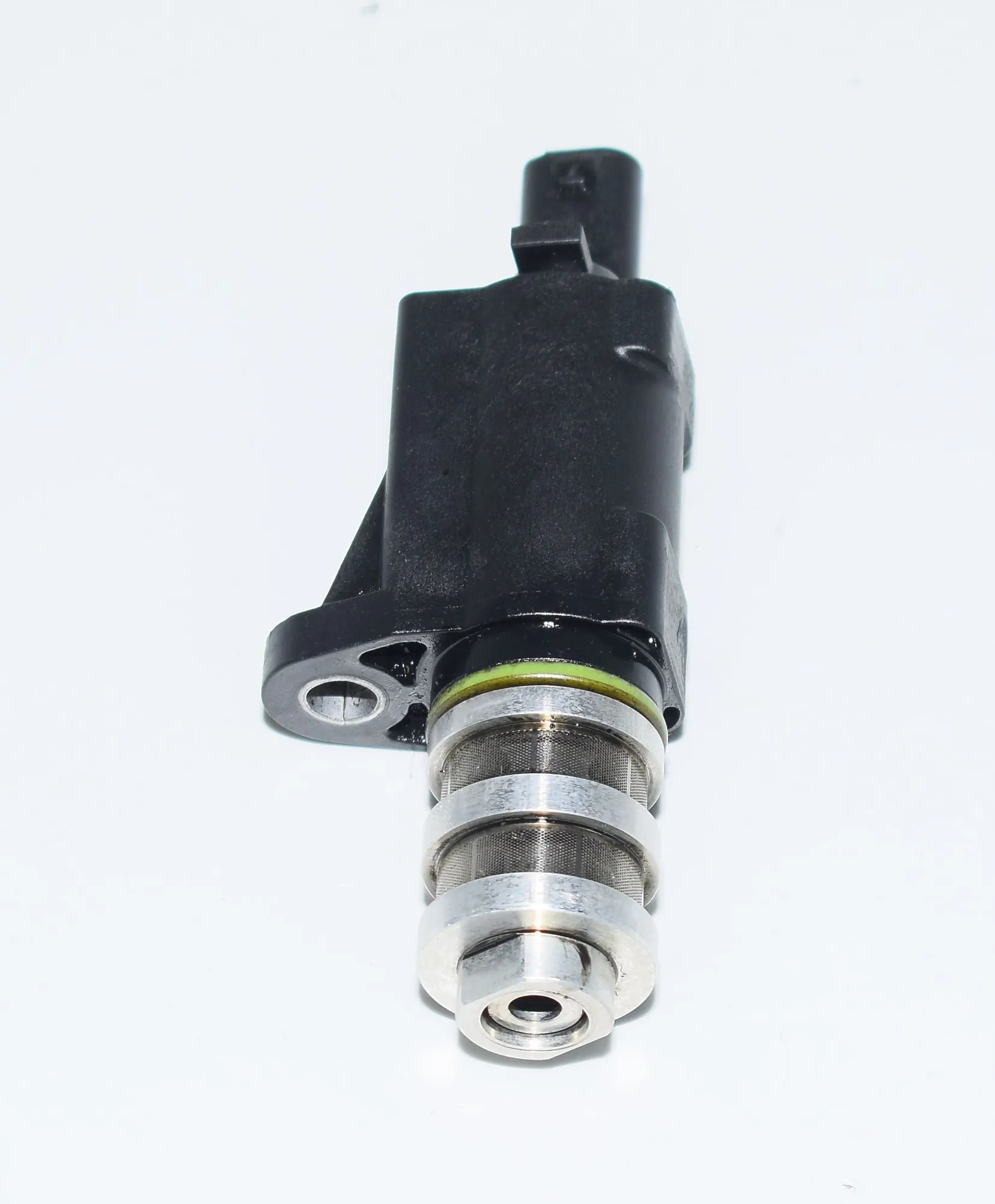 Solenoid Valve – OEM 7639993 · BMW X5 (F15, F85) BMW X5 (F15, F85) sDrive 25 d 2018