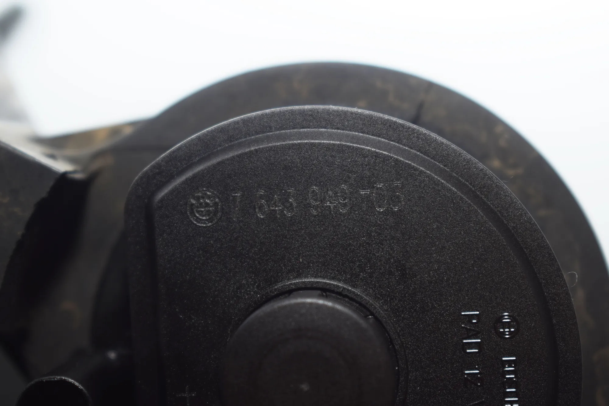 Auxiliary Water Pump – OEM 7643949 · BMW X5 (F15, F85) BMW X5 (F15, F85) xDrive 25 d 2018 – 5