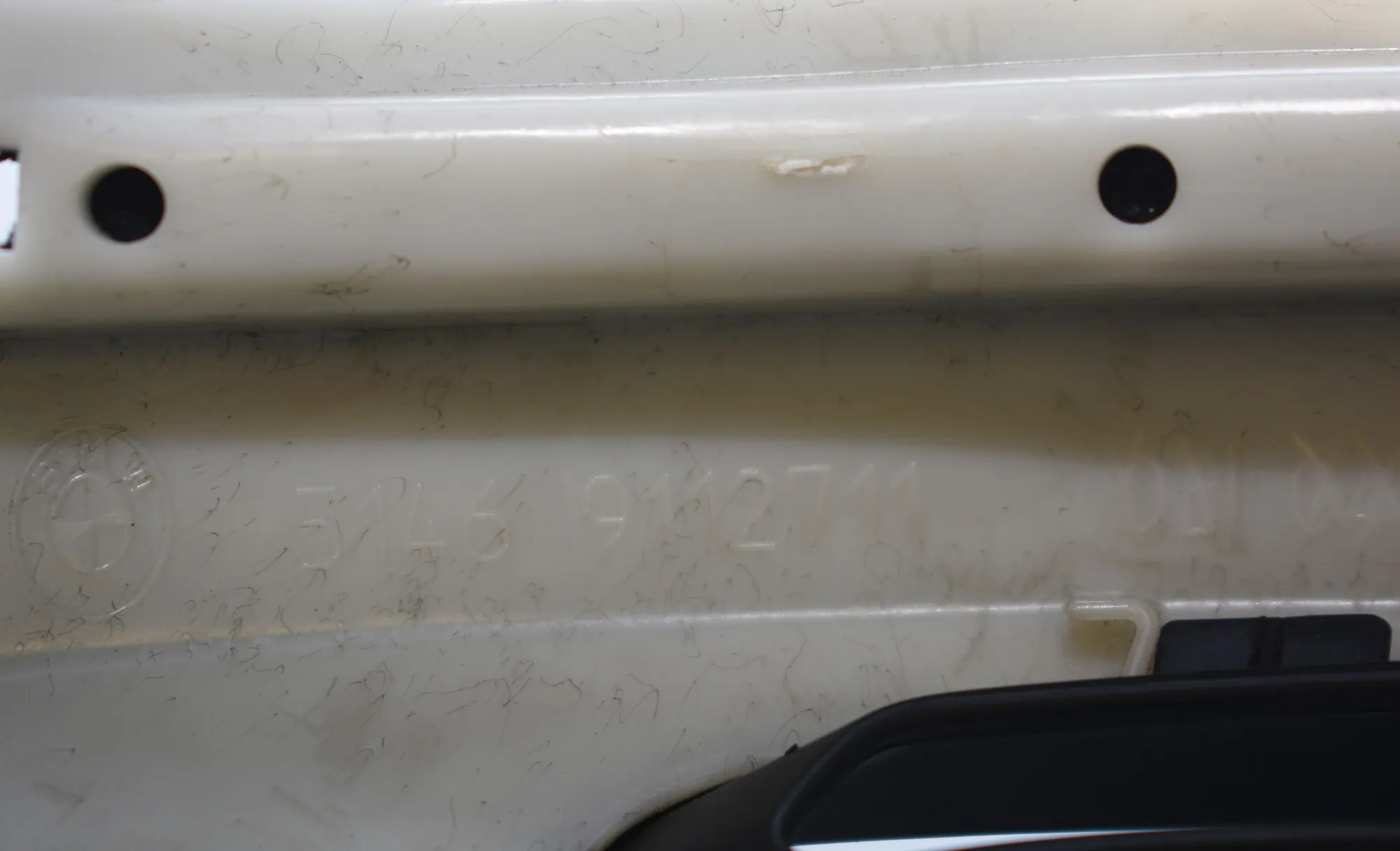 Rear Left Pillar Trim – OEM 9112711 · BMW 7 (F01, F02) BMW 7 (F01, F02) 2009 – 4