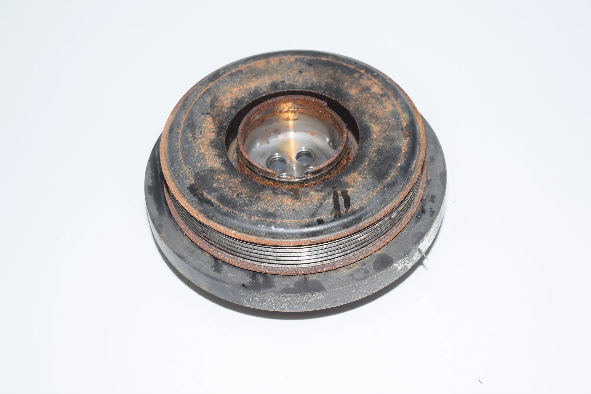 Crankshaft Pulley – OEM 8592343 · BMW X5 (F15, F85) BMW X5 (F15, F85) sDrive 25 d 2018 – 2