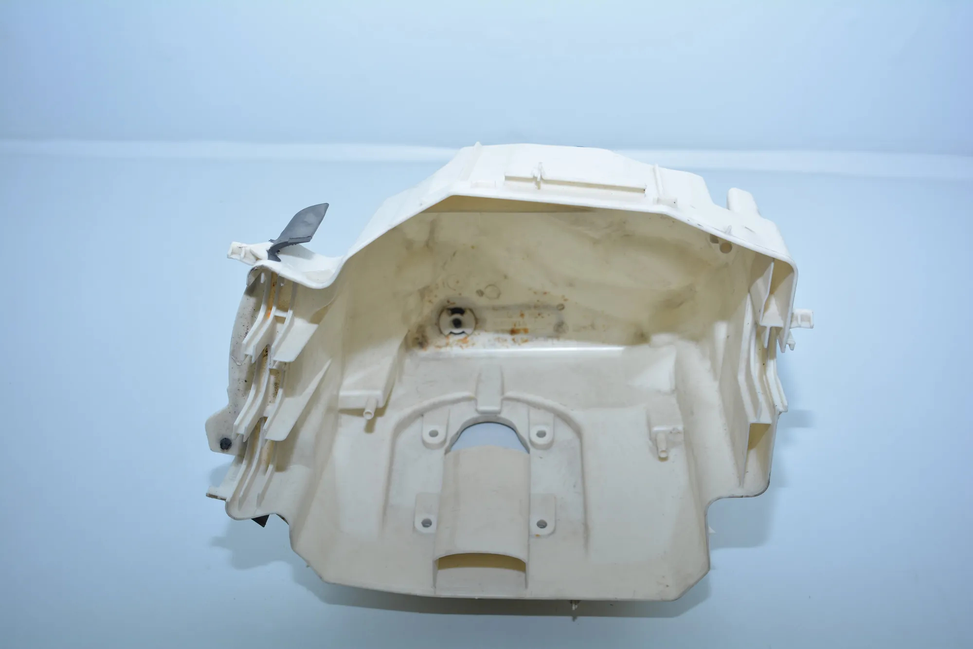 Other Engine Compartment Parts – OEM 7584146 · BMW 3 Cabrio (E93) BMW 3 Cabrio (E93) 2011 – 2