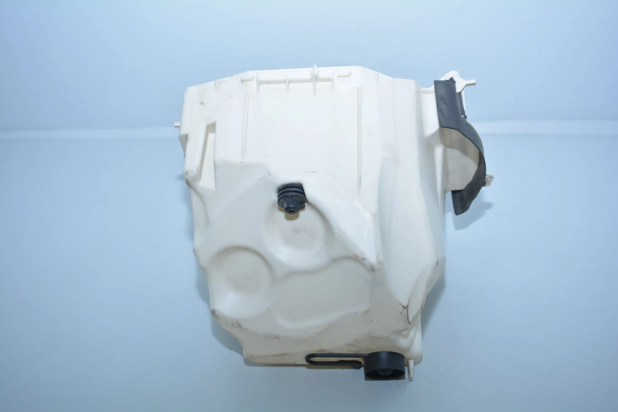 Other Engine Compartment Parts – OEM 7584146 · BMW 3 Cabrio (E93) BMW 3 Cabrio (E93) 2011 – 3