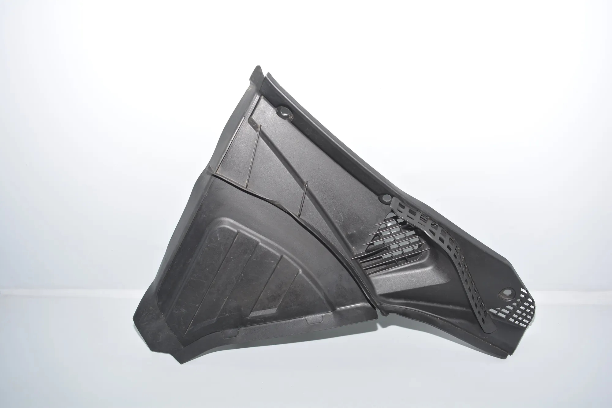 Other Body Parts – OEM 6987601 · BMW 7 (F01, F02) BMW 7 (F01, F02) 2009 – 2