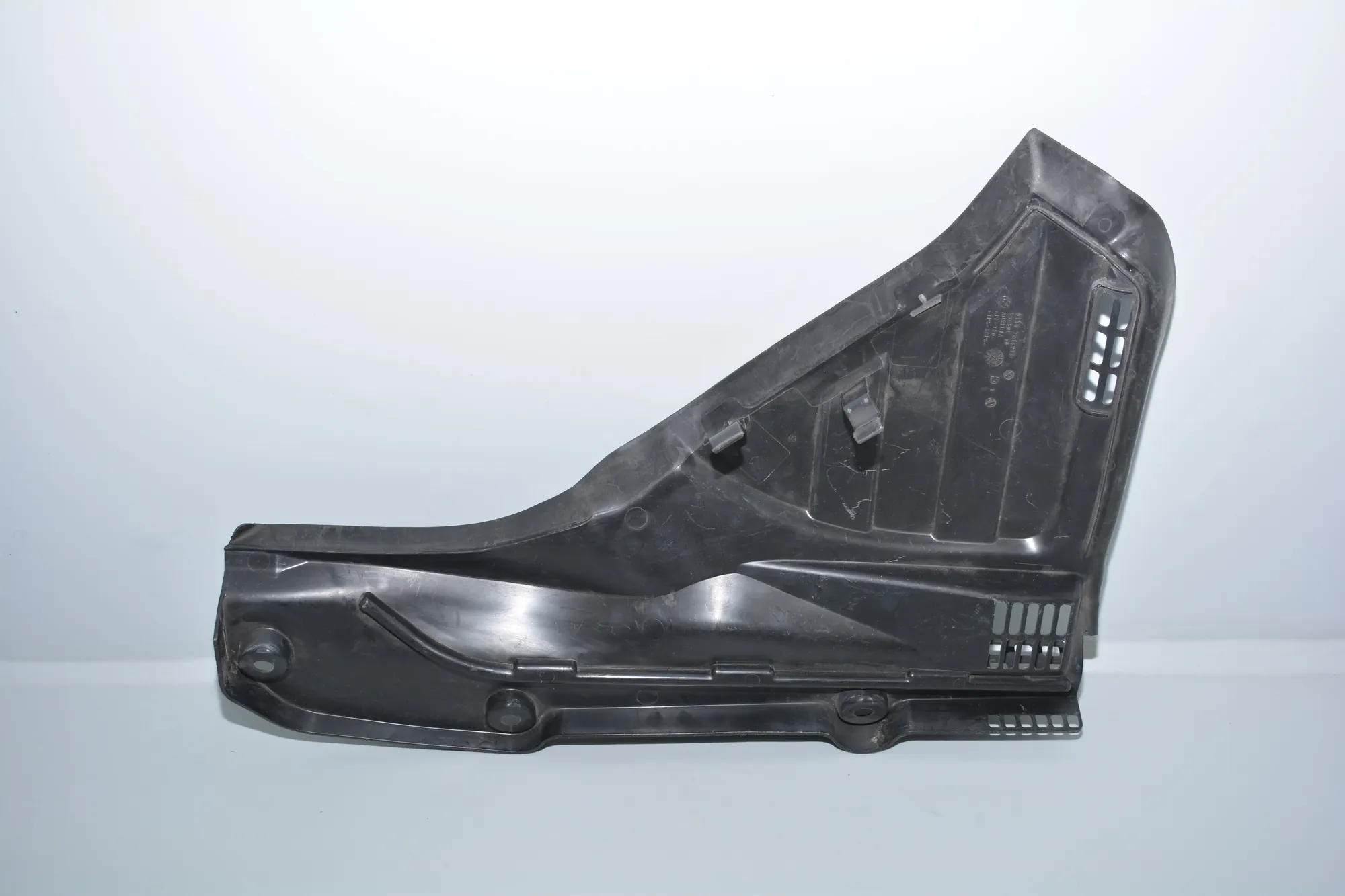 Other Body Parts – OEM 7216973 · BMW 7 (F01, F02) BMW 7 (F01, F02) 2009 – 3