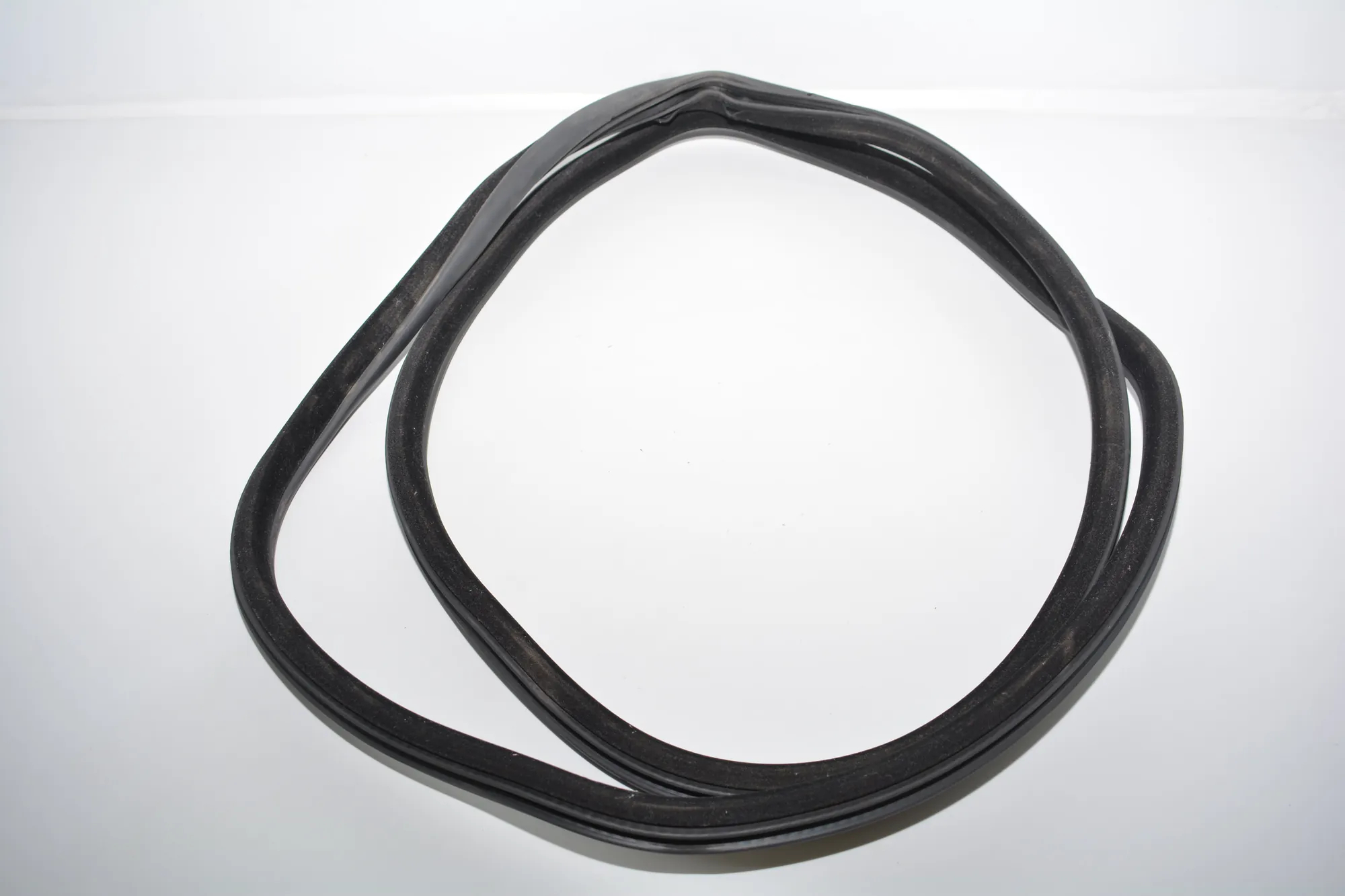 Rear Right Door Seal Rubber – OEM 7199775 · BMW 5 Touring (F11) BMW 5 Touring (F11) 2013 – 2