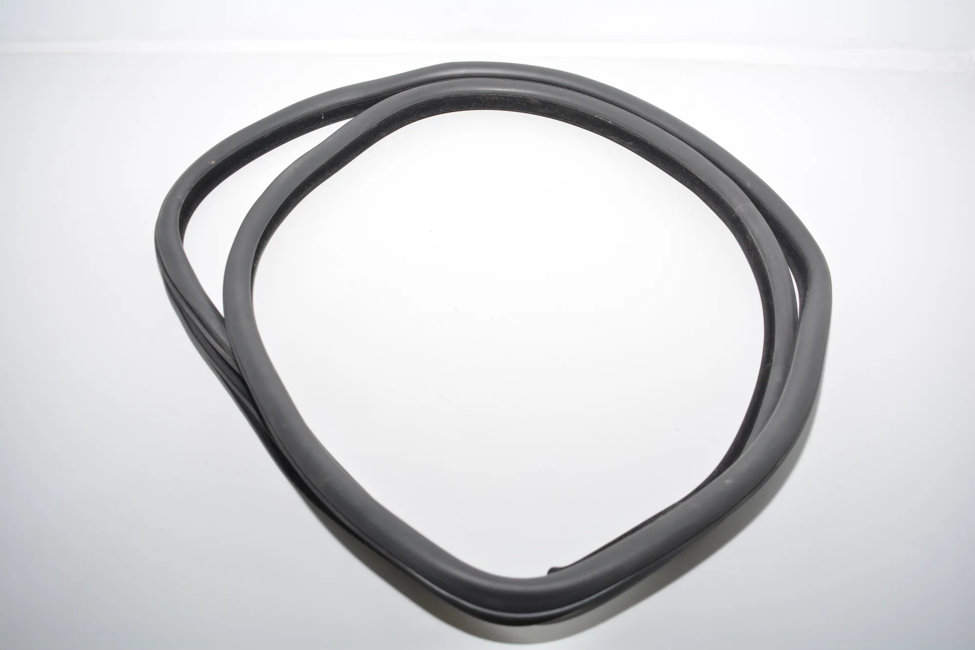 Rear Right Door Seal Rubber – OEM 7199775 · BMW 5 Touring (F11) BMW 5 Touring (F11) 2013