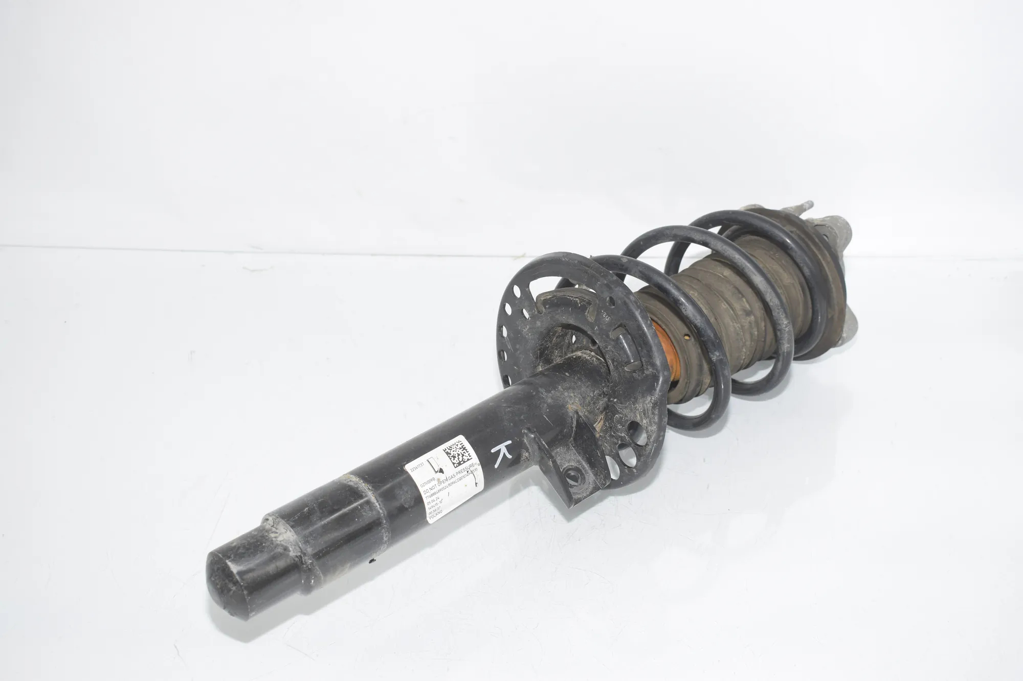 Front Left Shock Absorber – OEM 6888489 · BMW 3 Touring (G21) (2019 - -) 320 d 2024 – 2