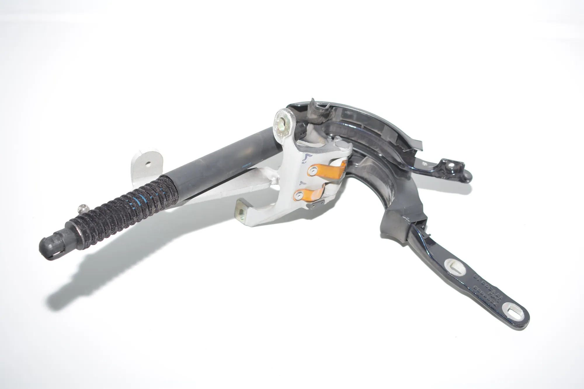 Left Side Bootlid Hinge – OEM 7206639 · BMW 5 Touring (F11) BMW 5 Touring (F11) 2013 – 2