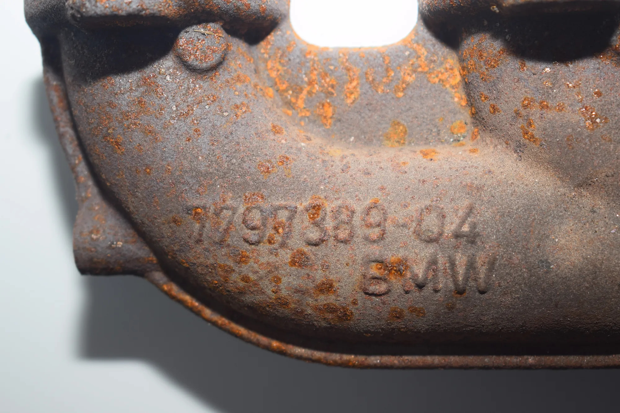 Exhaust Manifold – OEM 7797389 · BMW 1 (E87) 118 d 2008 – 3