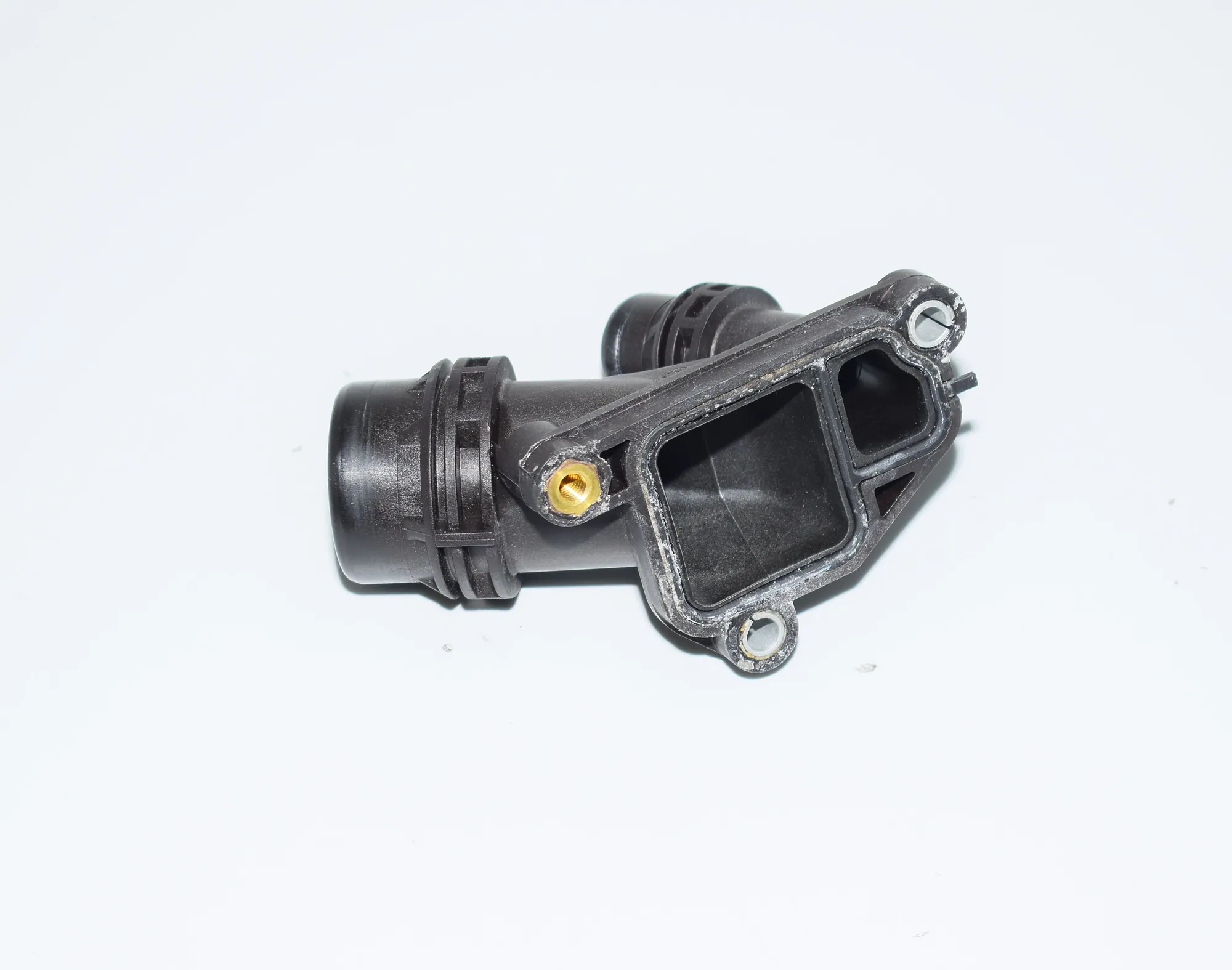 Other Engine Compartment Parts – OEM 7800048 · BMW 1 (E87) 118 d 2008 – 2