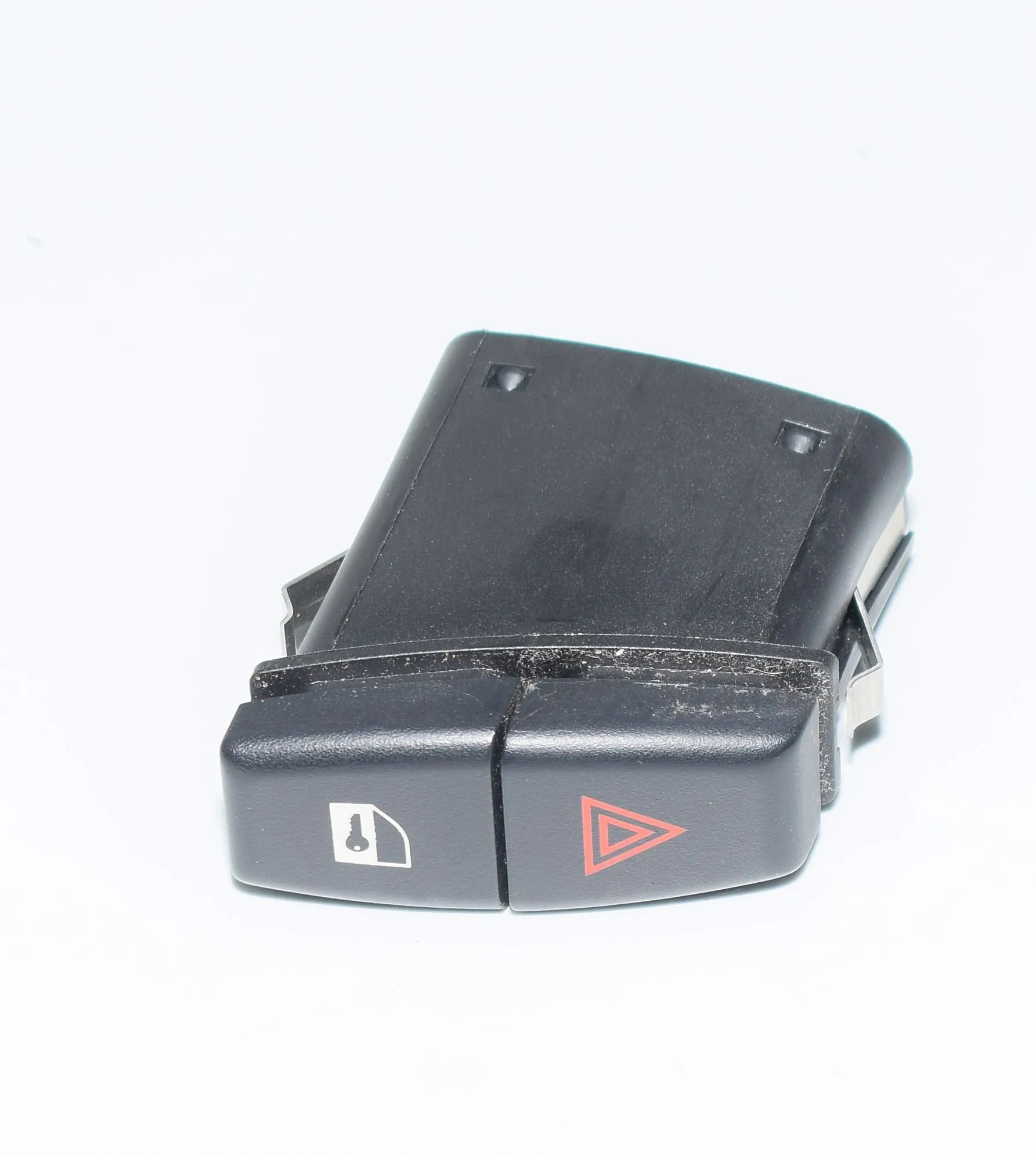 Hazard Button – OEM 6919506 · BMW X3 (E83) 2.0 d 2005