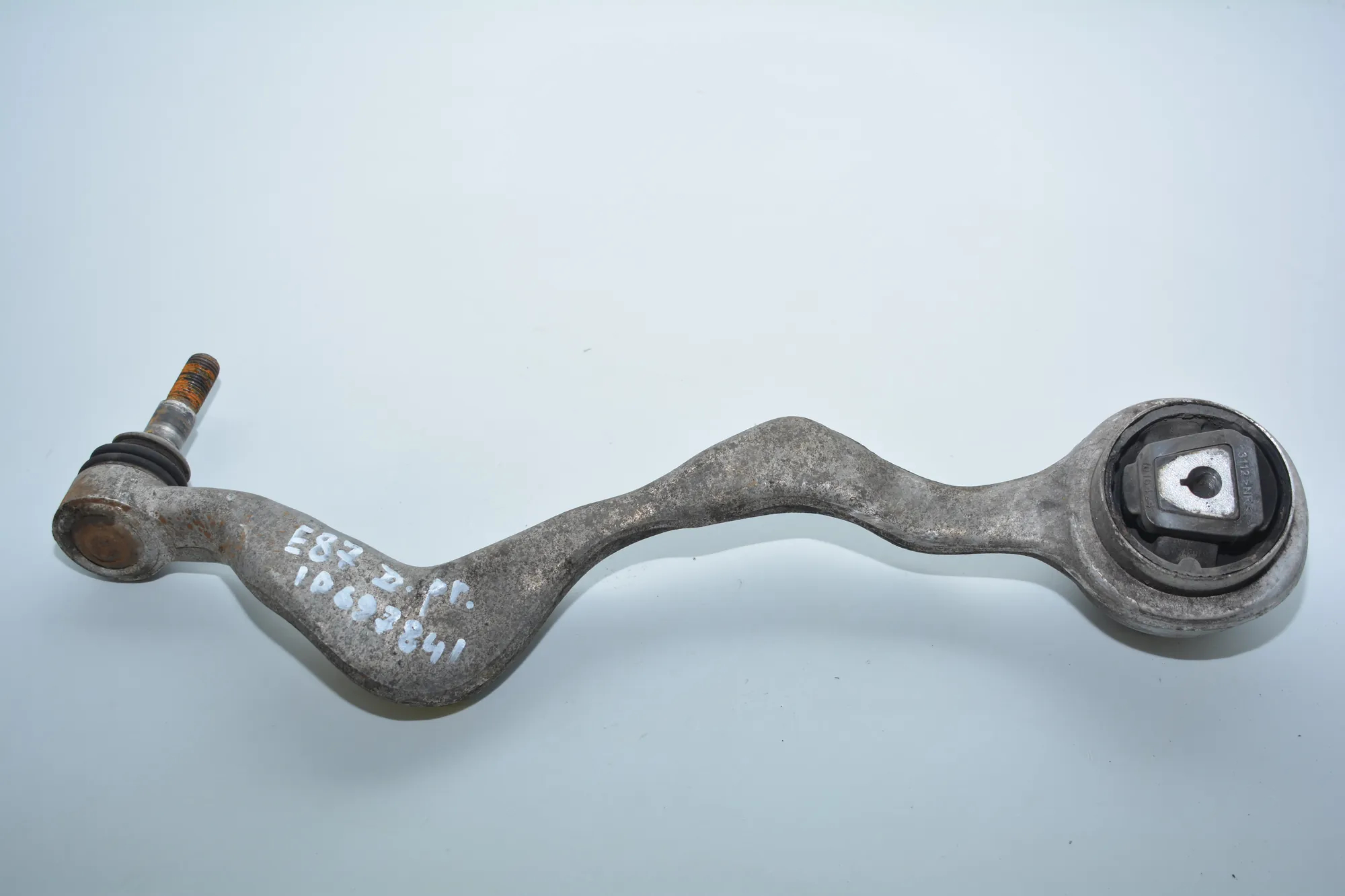 Front Right Curved Control Arm · BMW 1 (E87) 118 d 2008