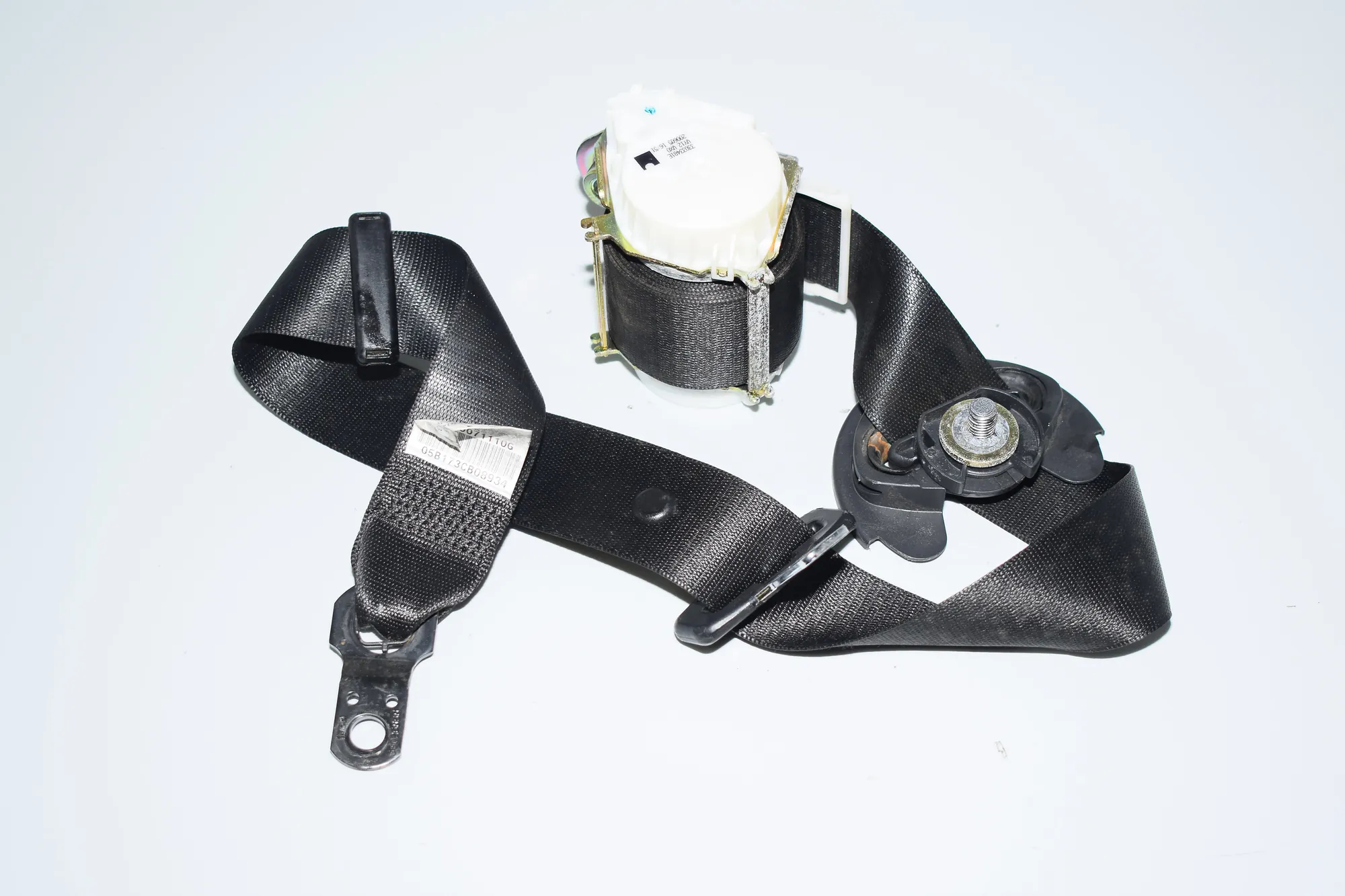 Front Left Seatbelt – OEM 33033481 · BMW X3 (E83) 2.0 d 2005 – 2