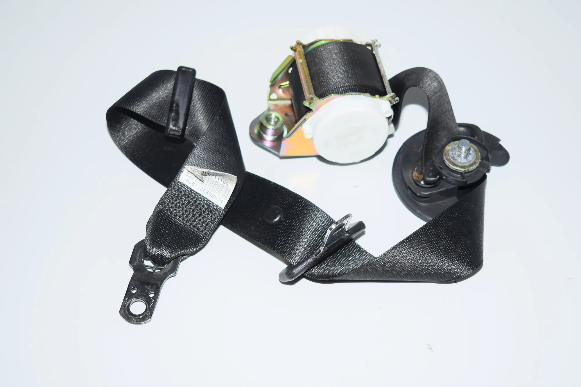 Front Left Seatbelt – OEM 33033481 · BMW X3 (E83) 2.0 d 2005