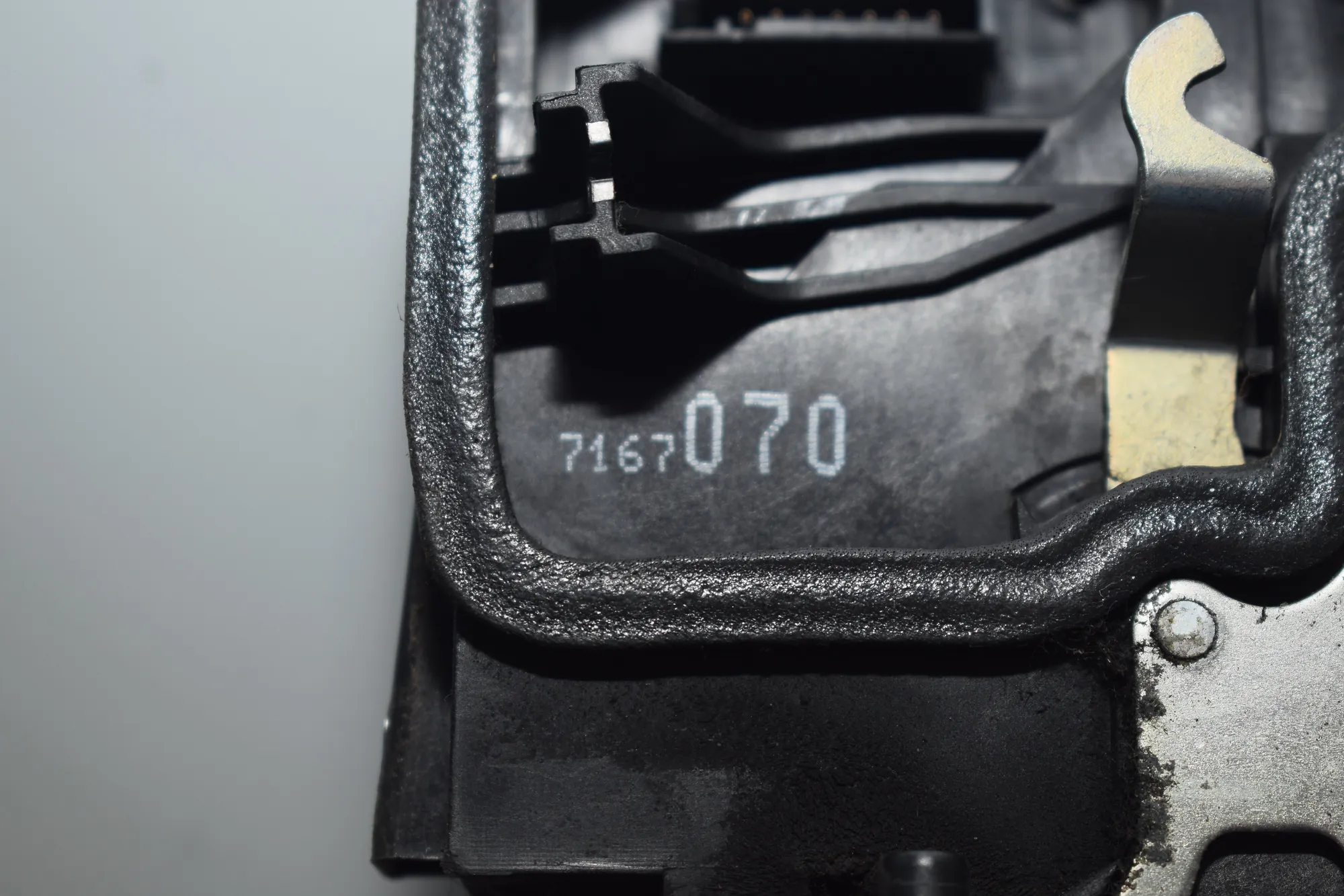 Rear Right Door Lock – OEM 7167070 · BMW X3 (E83) 2.0 d 2005 – 4