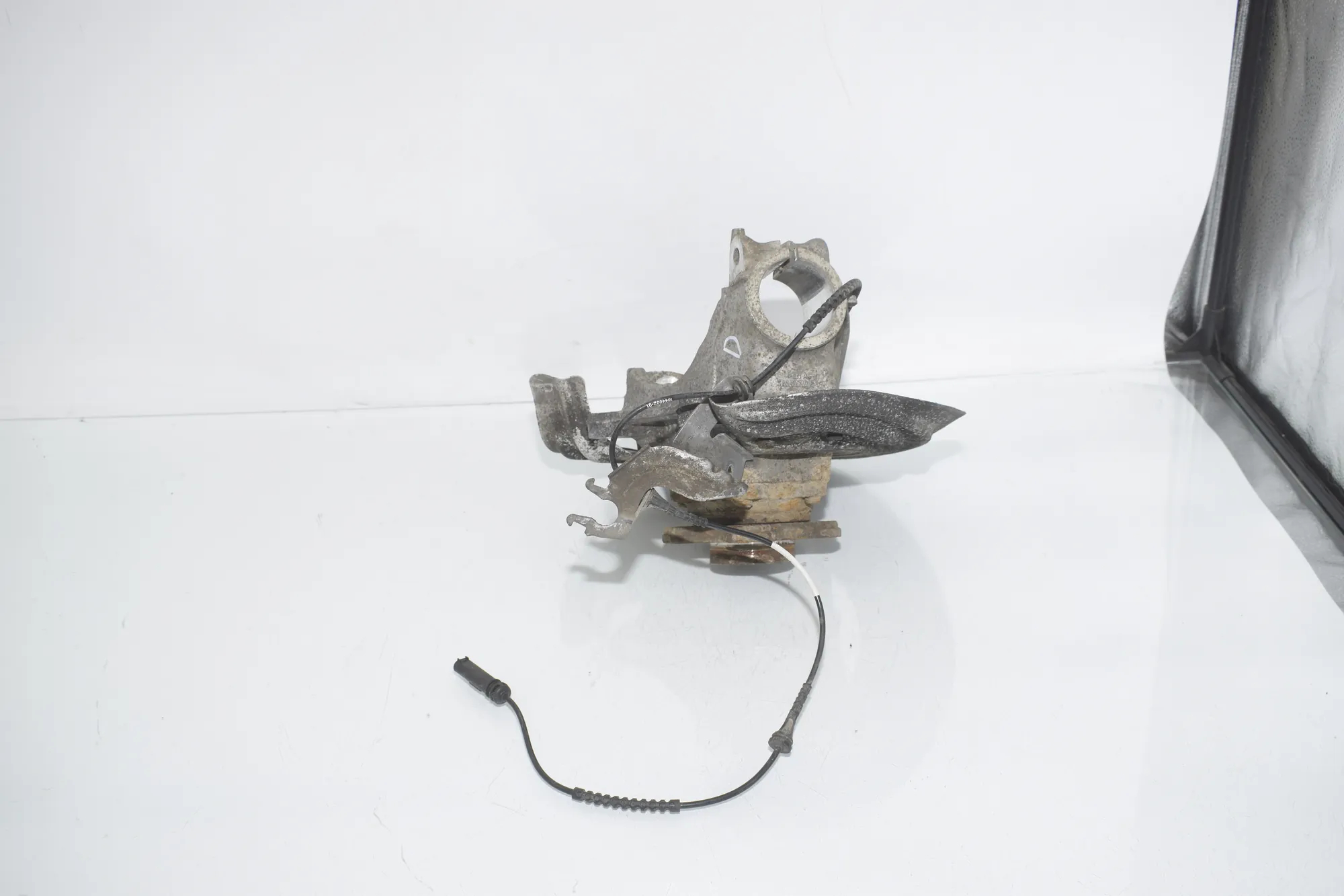 Front Right Wheel Hub – OEM 6878610 · BMW 3 Touring (G21) (2019 - -) 320 d 2024