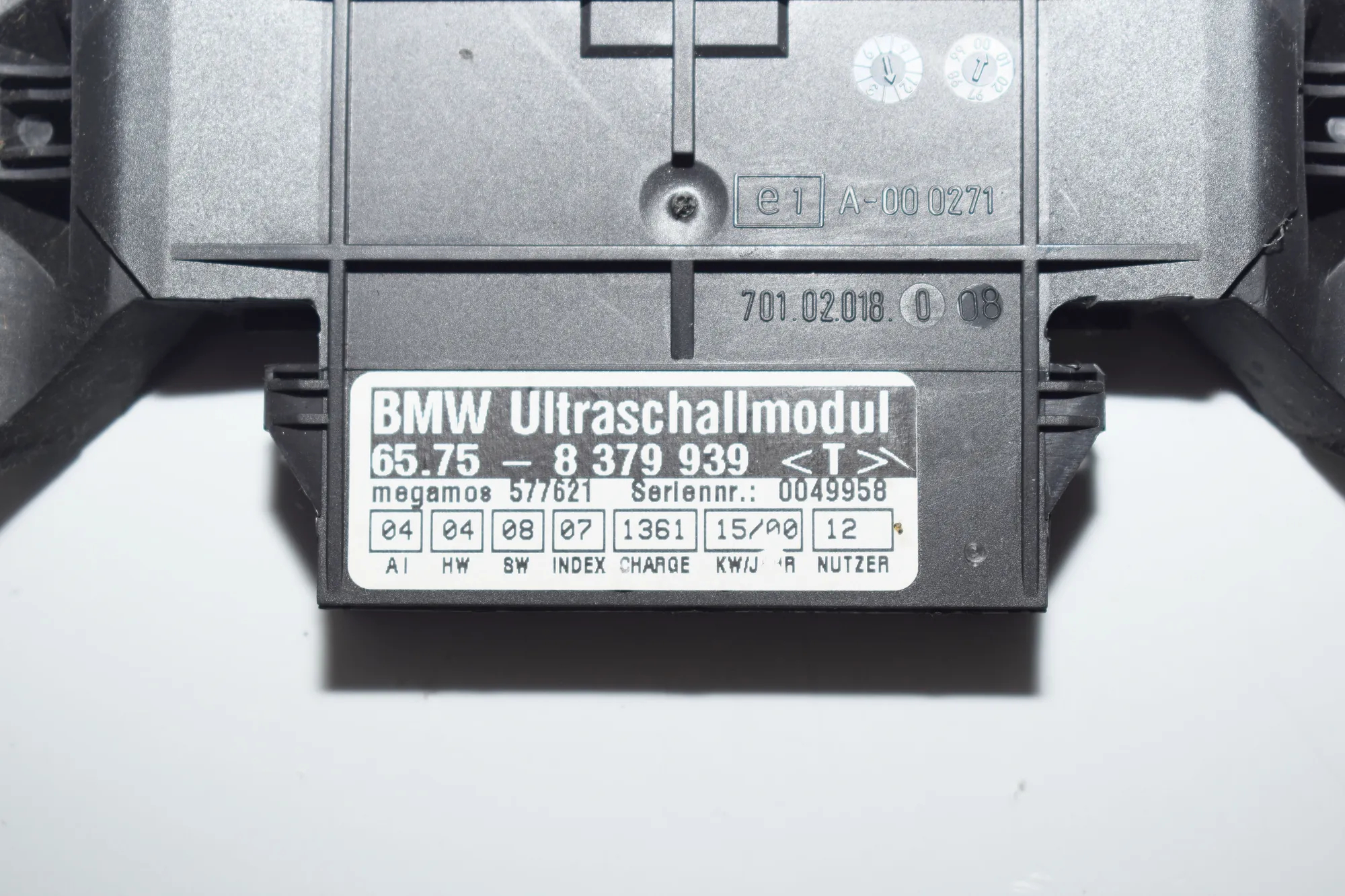 Other Control Units – OEM 8379939 · BMW 5 Touring (E39) 530 d 2000 – 3