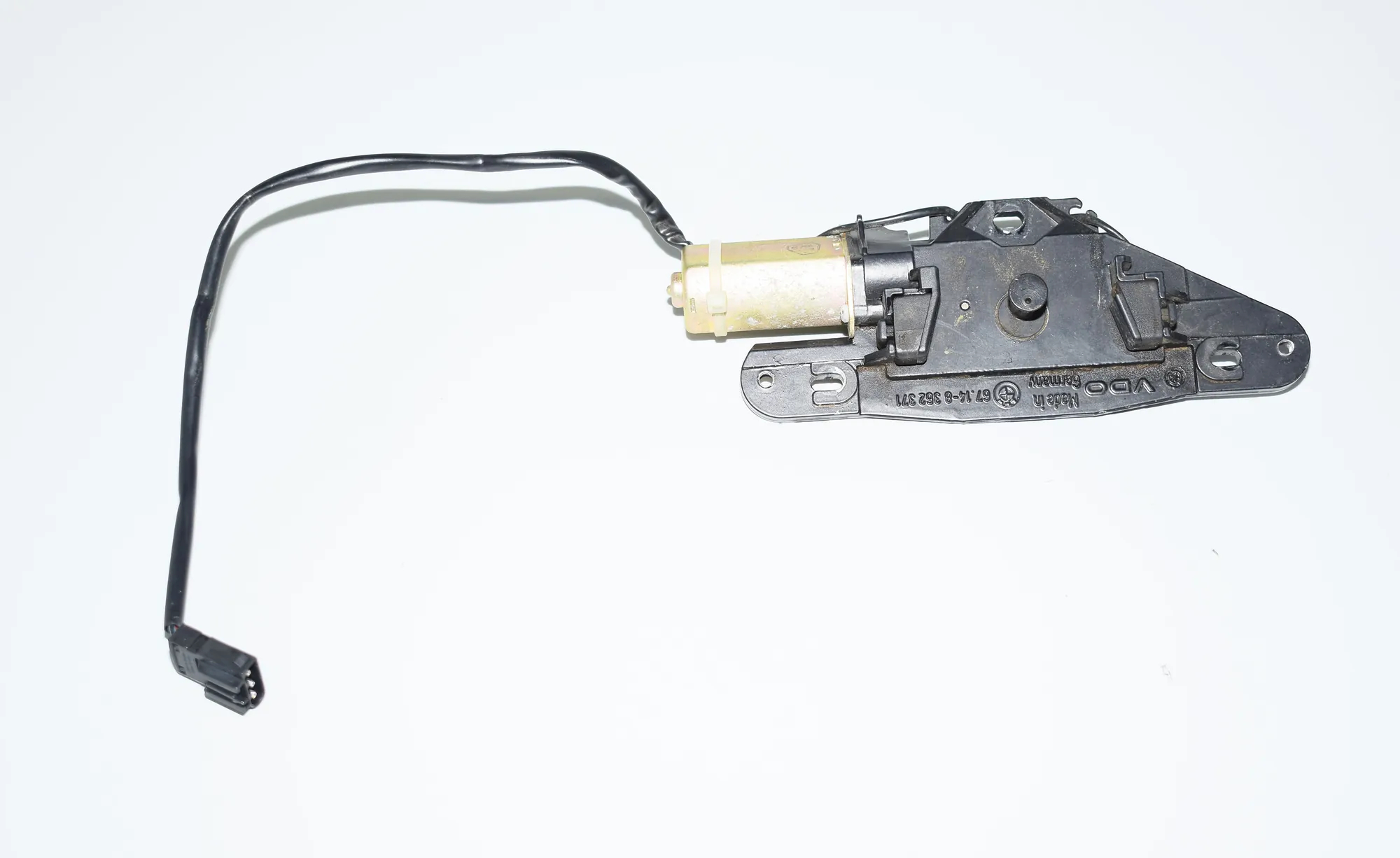 Tailgate Boot Lock – OEM 8362371 · BMW 5 Touring (E39) 530 d 2000 – 2