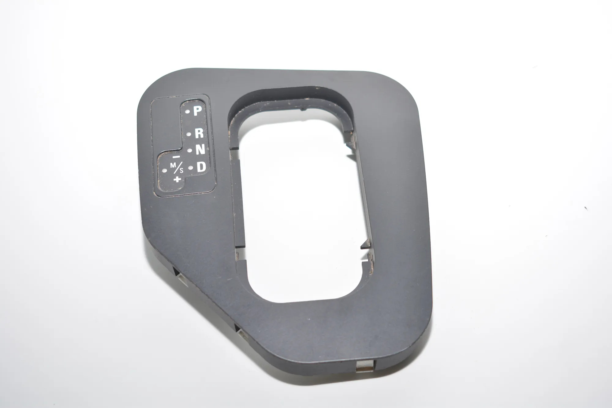 Gear Shifting Level Plastic Trim – OEM 7060695 · BMW 5 Touring (E39) 530 d 2003 – 2
