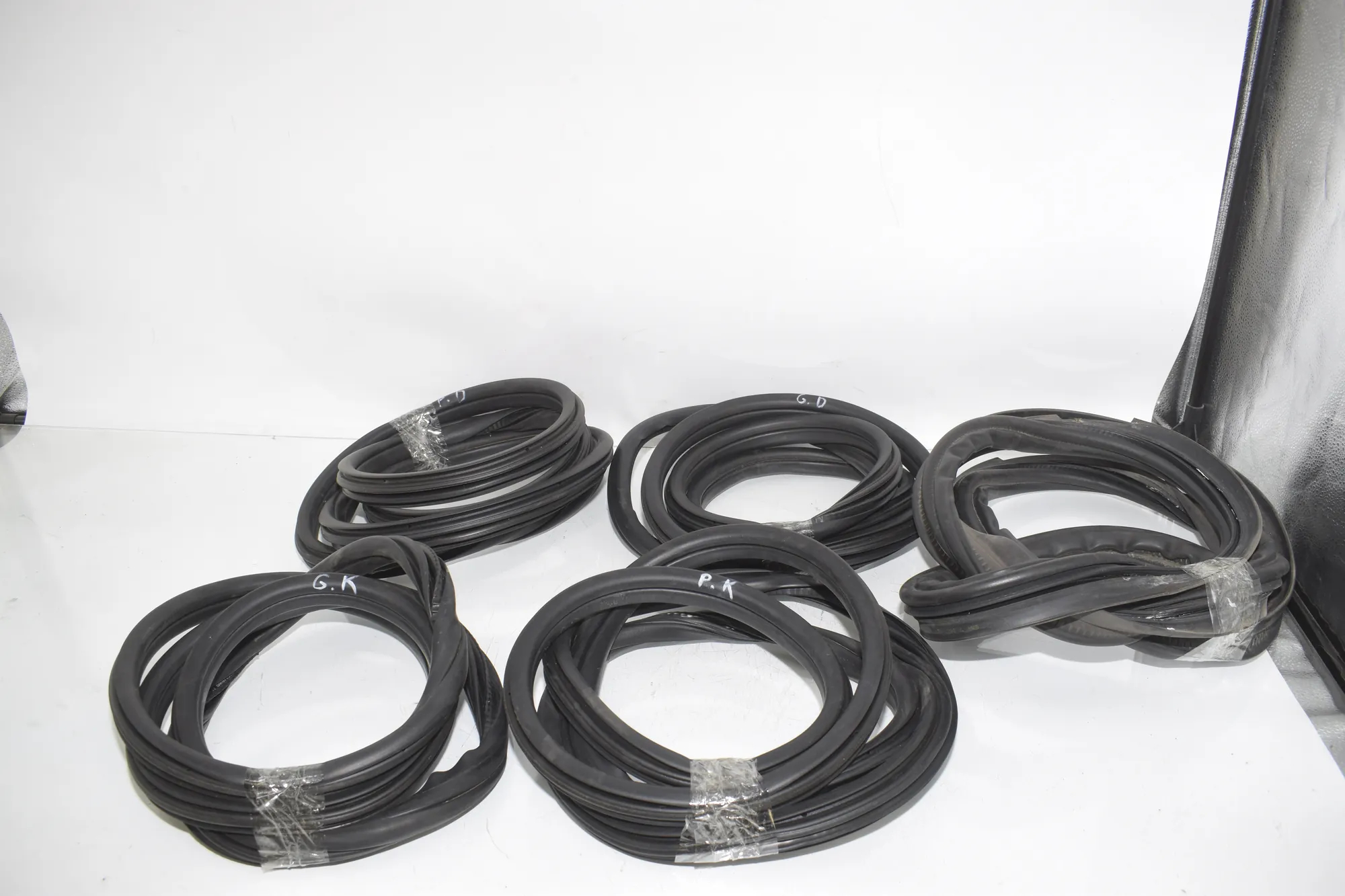 Front Left Door Seal Rubber – OEM 7440033 · BMW X1 (F48) xDrive 18 d 2016 – 3