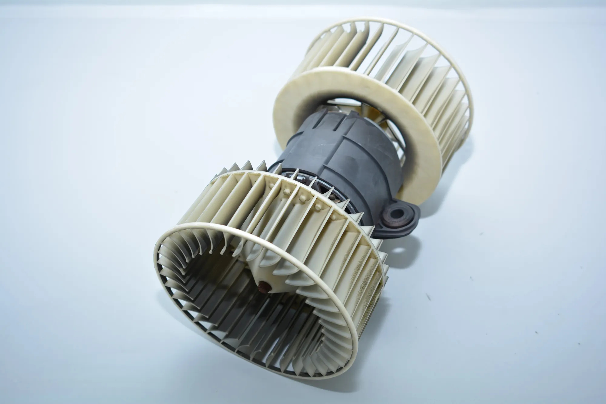 Heater Blower Fan – OEM 8385558 · BMW 5 Touring (E39) 530 d 2003