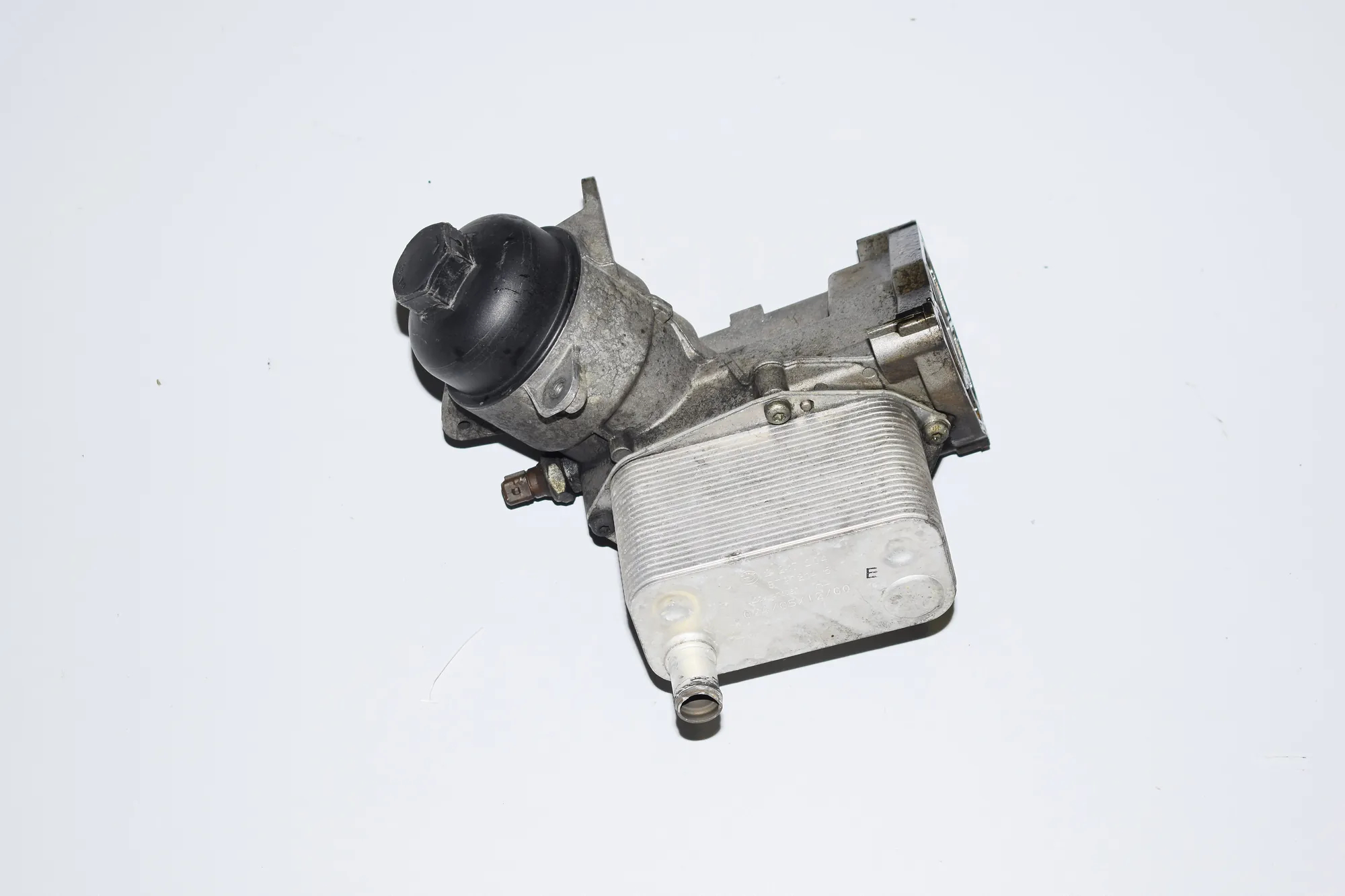 Oil Cooler – OEM 2247204 · BMW 5 Touring (E39) 525 d 2001 – 3