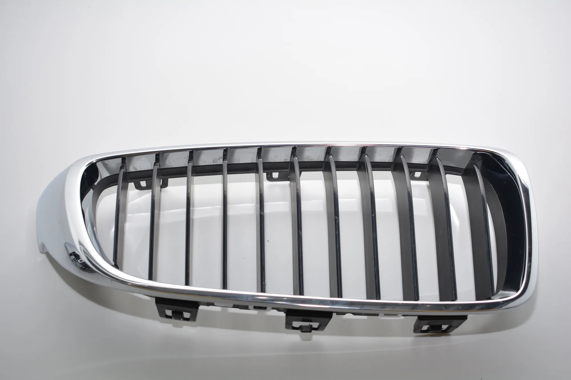 Front Right Grill – OEM 7294818 · BMW 4 Gran Coupe (F36) BMW 4 Gran Coupe (F36) 435 d xDrive 2014
