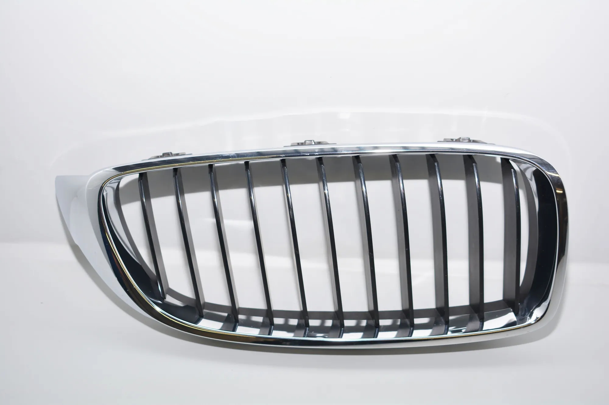 Front Right Grill – OEM 7294818 · BMW 4 Gran Coupe (F36) BMW 4 Gran Coupe (F36) 435 d xDrive 2014 – 3