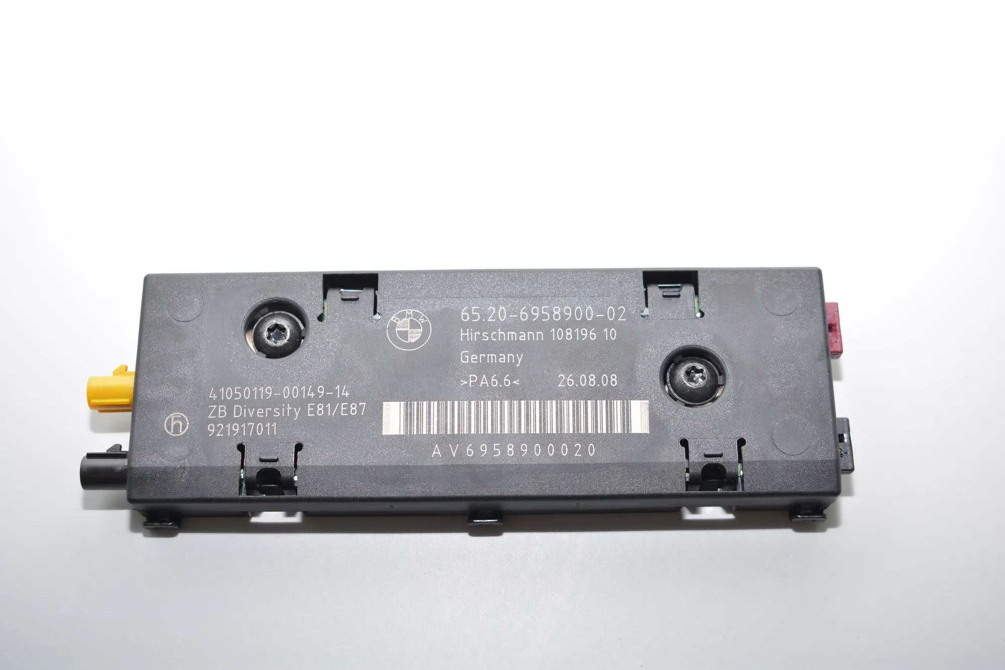 Antenna Amplifier – OEM 6958900 · BMW 1 (E81) 118 d 2008