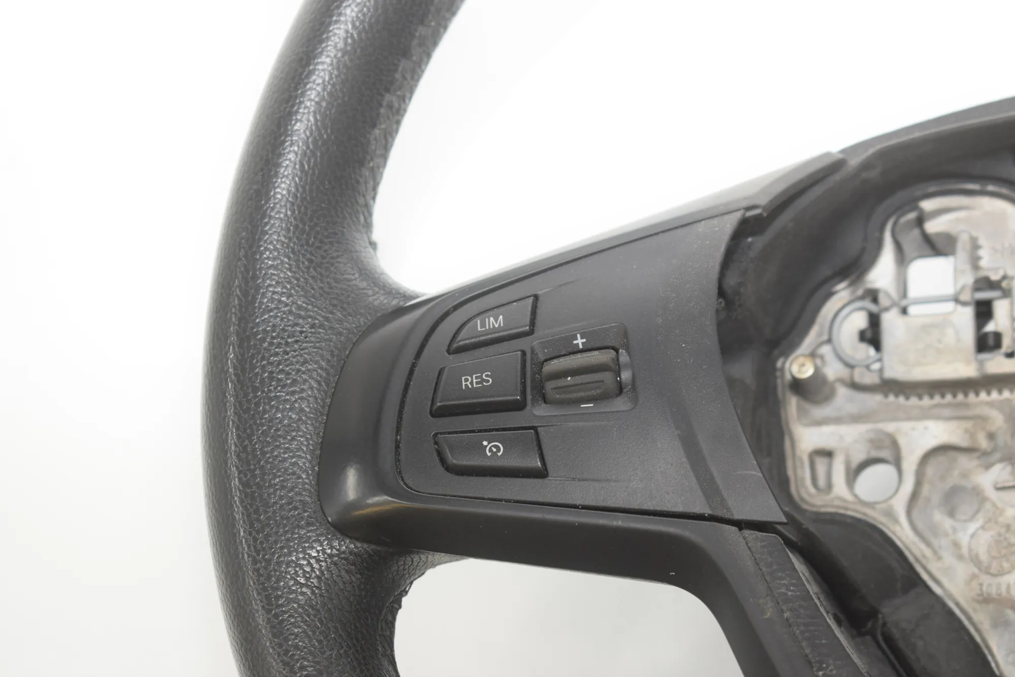 Steering Wheel – OEM 6860278 · BMW X1 (F48) xDrive 18 d 2016 – 4