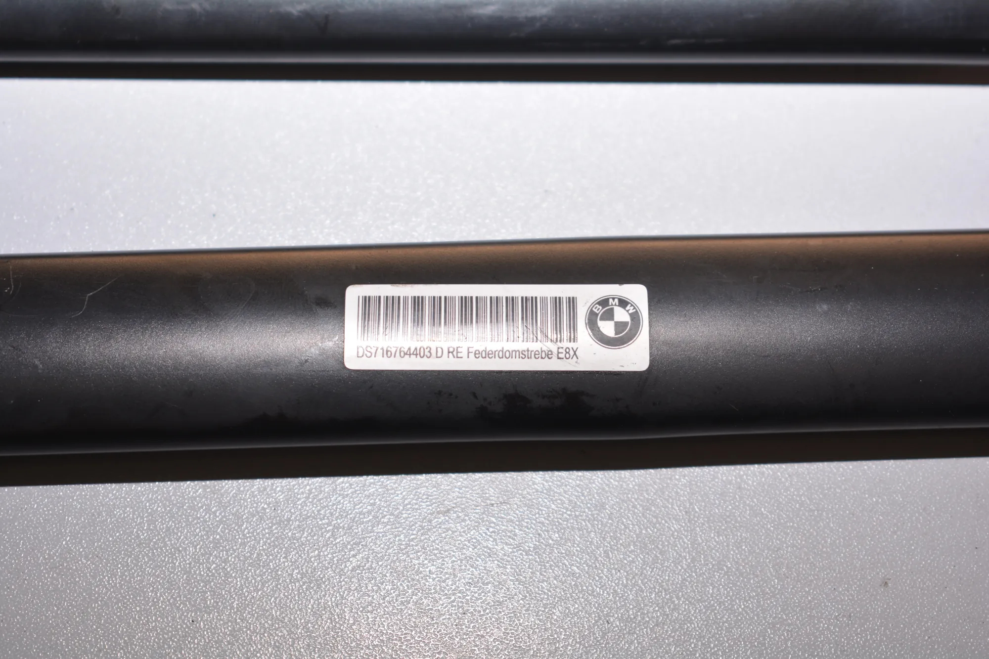 Other Body Parts – OEM 7167644 · BMW 1 (E81) 118 d 2008 – 3