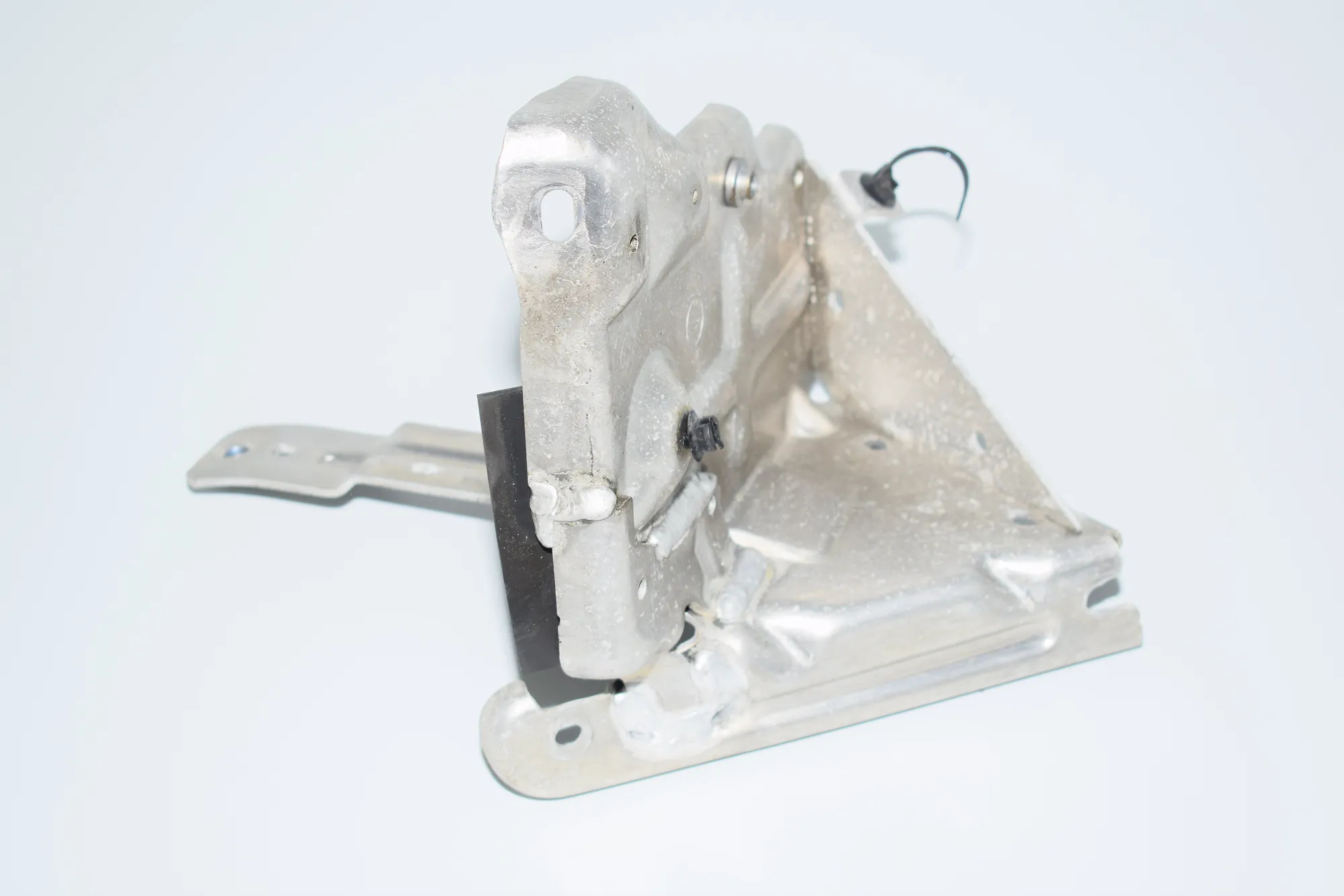 Other Body Parts – OEM 8602813 · BMW i3 (I01) Electric 2015 – 2