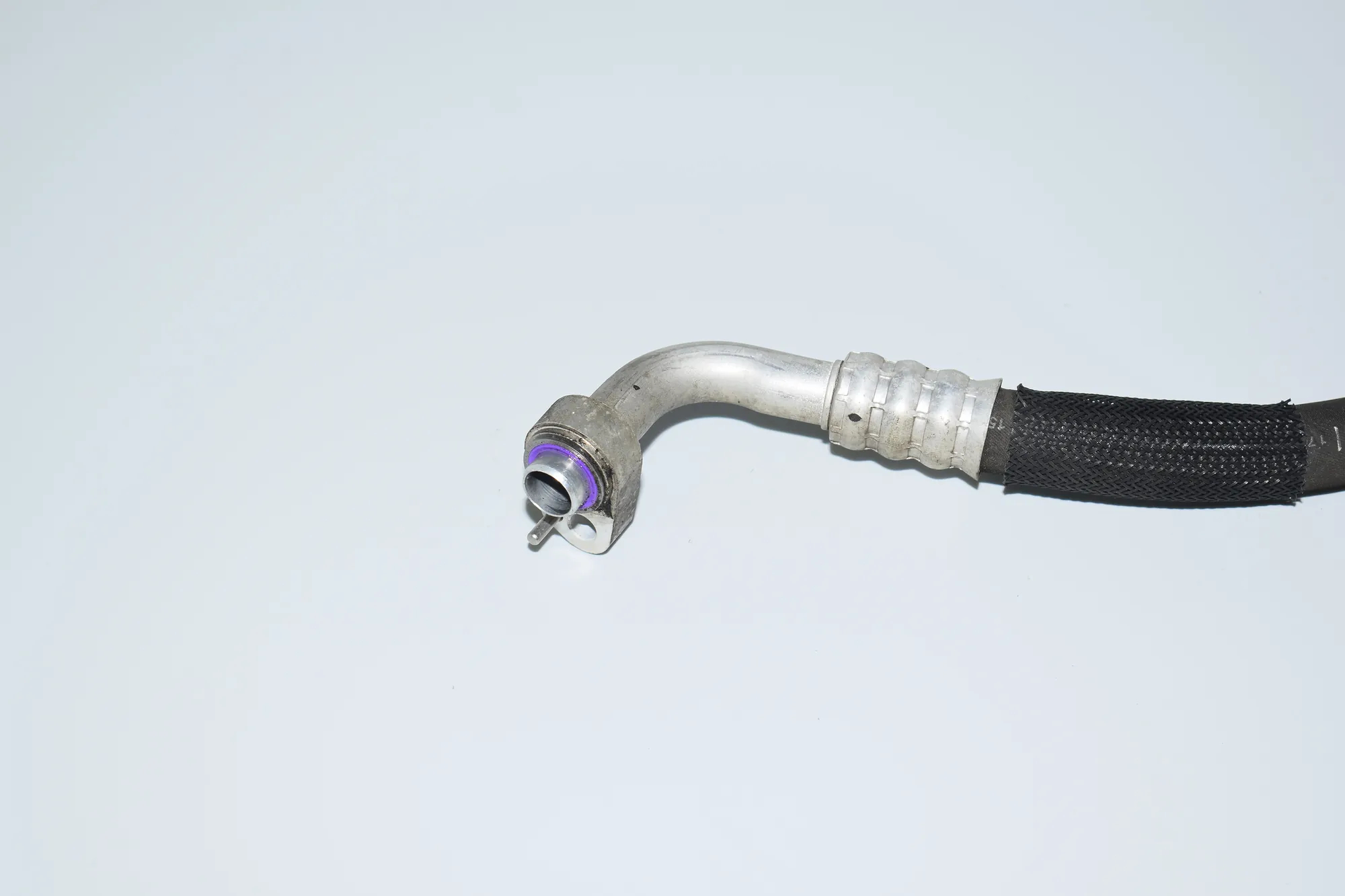 A/C Air Con Hose Pipe – OEM 9291151 · BMW i3 (I01) Electric 2015 – 2
