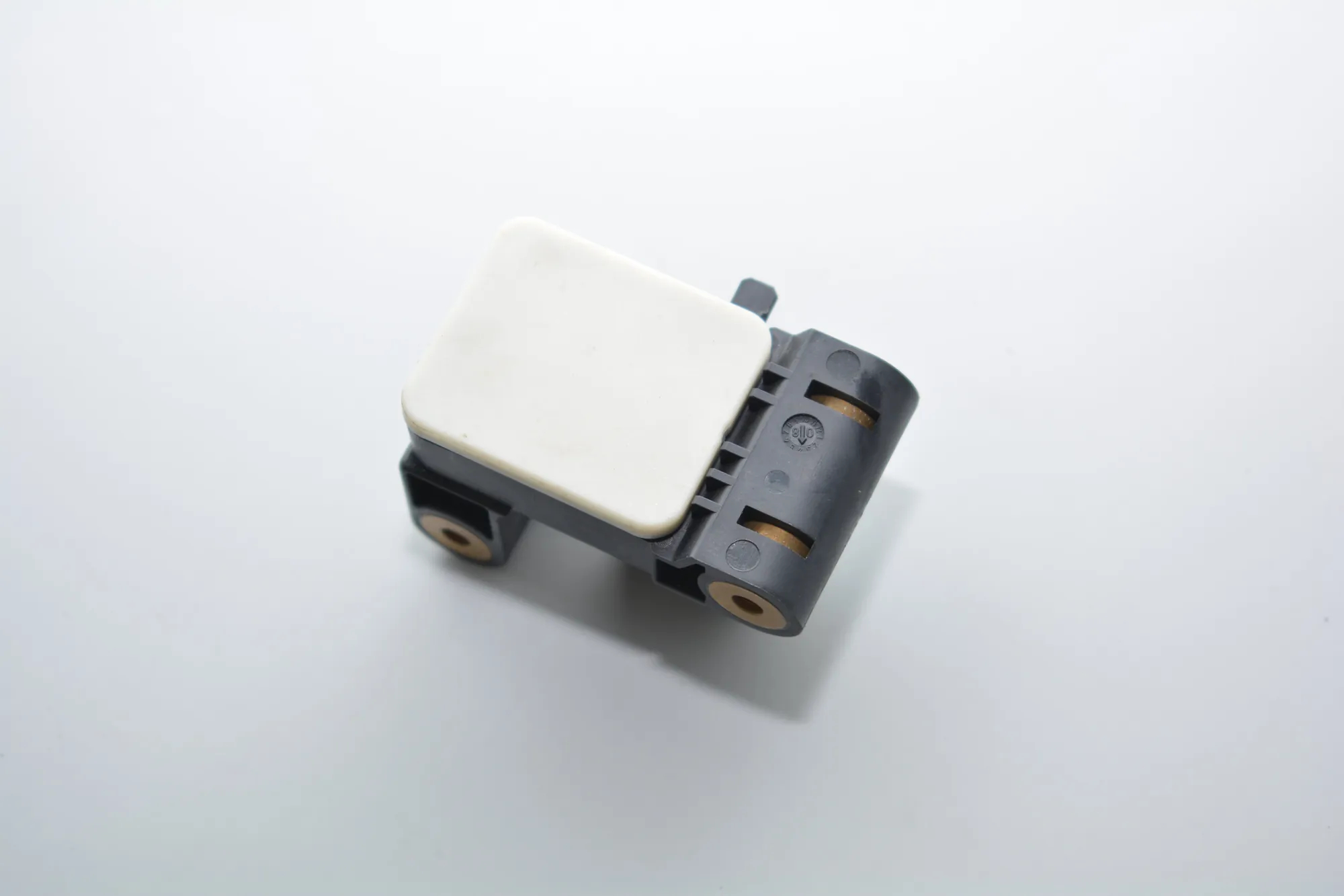 Front Right Impact Sensor – OEM 6911003 · BMW 1 (E87) 118 d 2008 – 3
