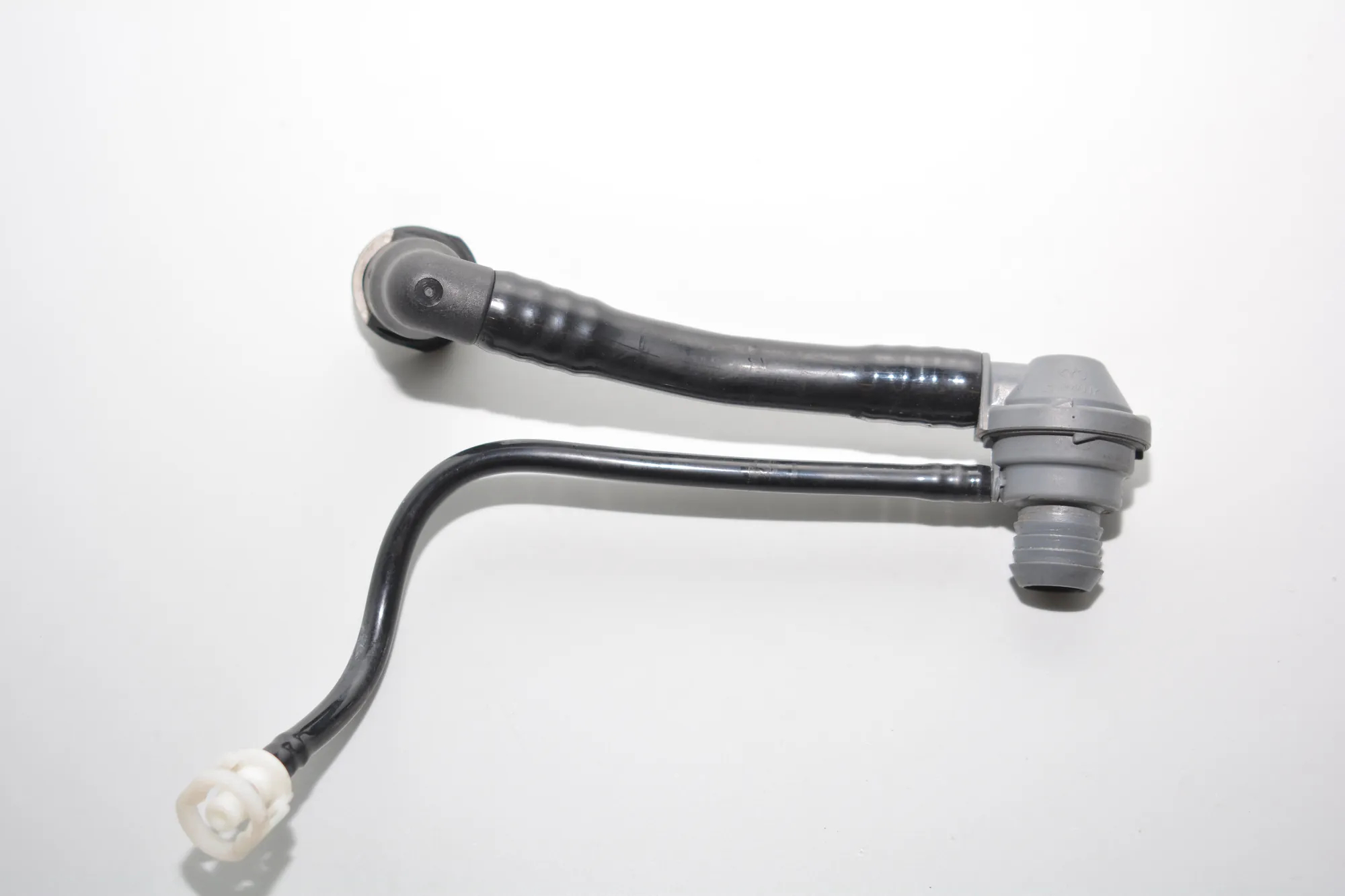 Pipe Hose – OEM 7601007 · BMW 1 (E87) 118 d 2008 – 2