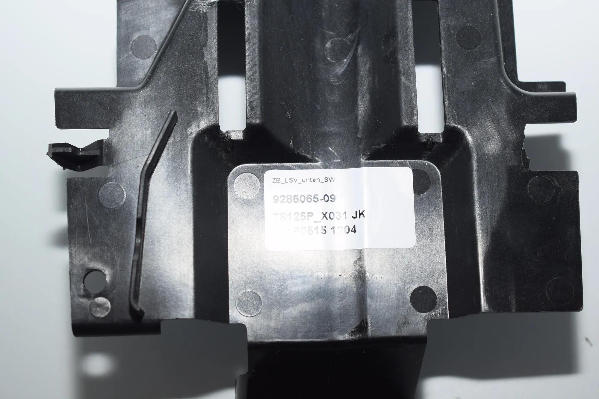 Other Body Parts – OEM 9285065 · BMW i3 (I01) Electric 2015 – 3