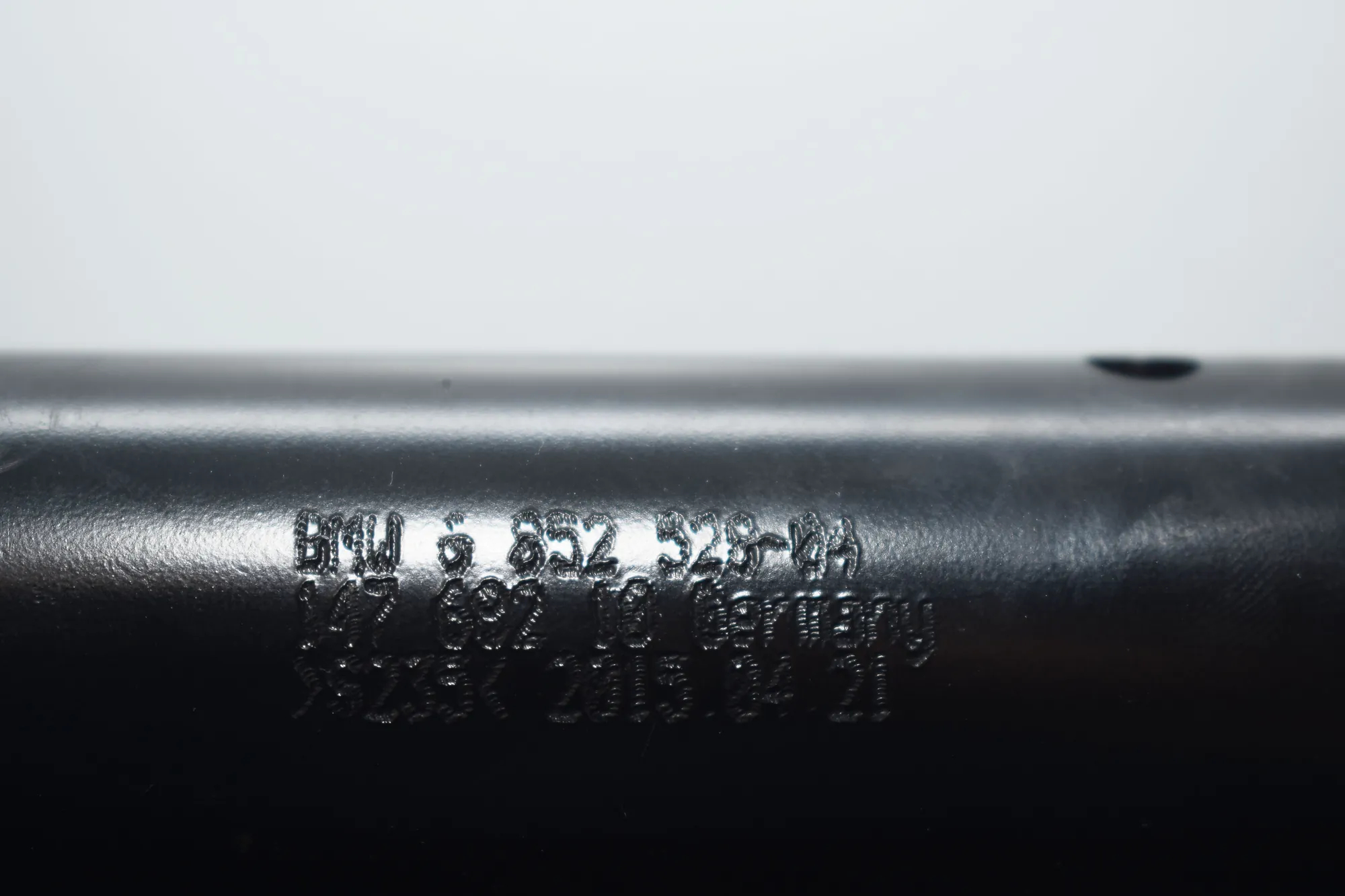 Other Body Parts – OEM 6852528 · BMW i3 (I01) Electric 2015 – 3