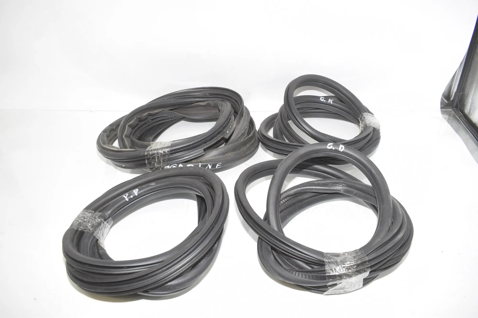 Tailgate Rubber Seal – OEM 7474449 · BMW X1 (F48) sDrive 18 d 2019