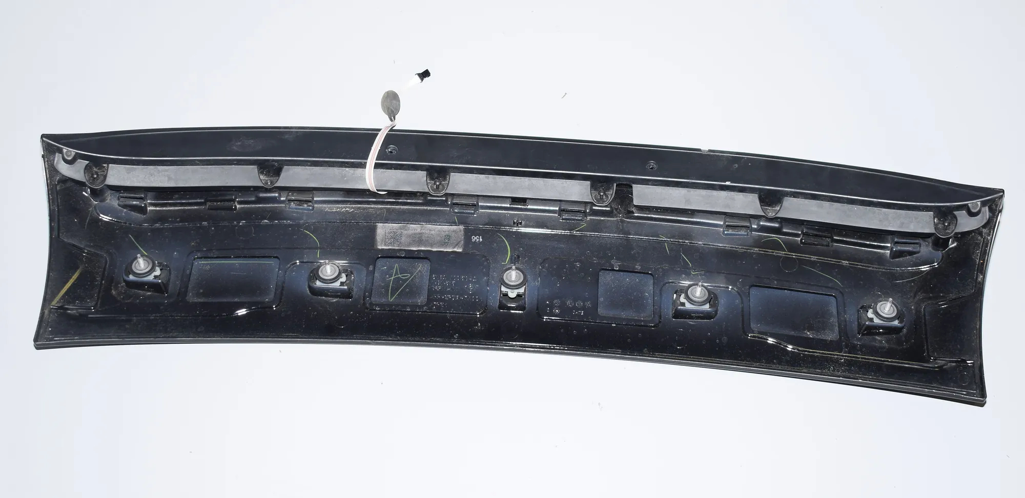 Tailgate Bootlid Spoiler – OEM 7305042 · BMW i3 (I01) Electric 2015 – 2
