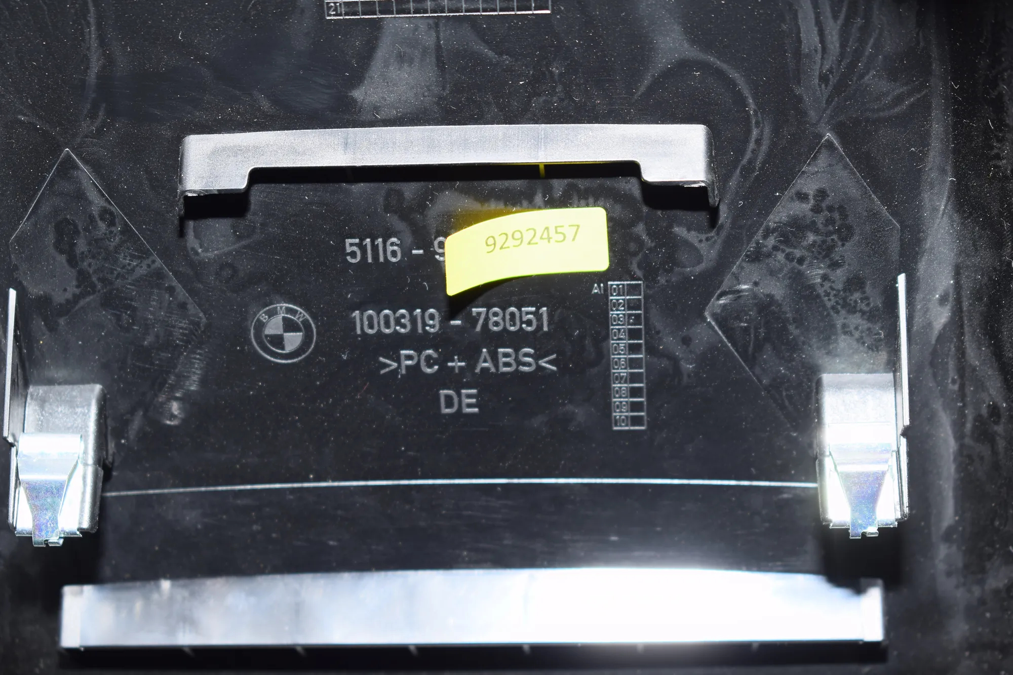 Other Trim Parts – OEM 9292457 · BMW i3 (I01) Electric 2015 – 4