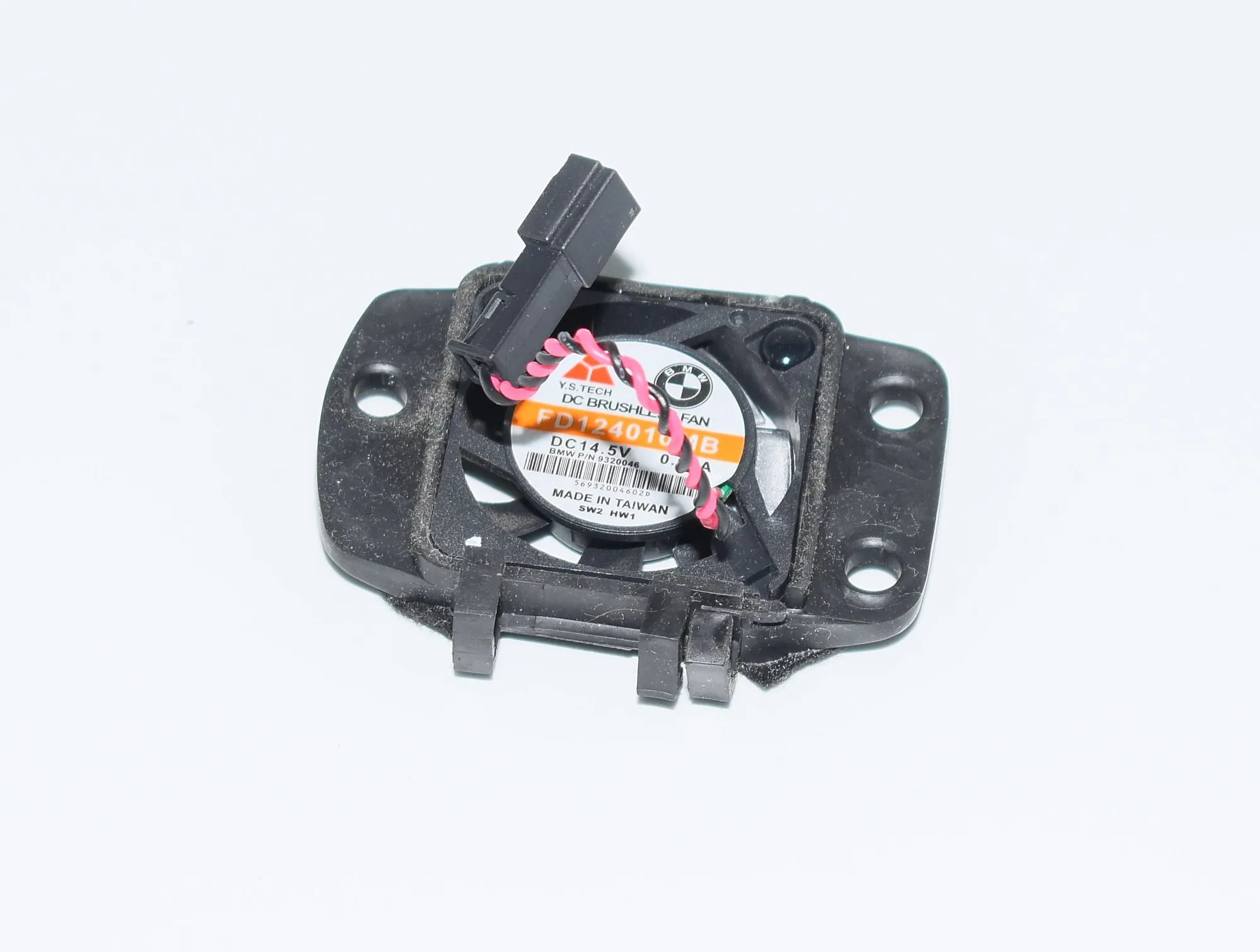 Other Control Units – OEM 9320046 · BMW i3 (I01) Electric 2015 – 2
