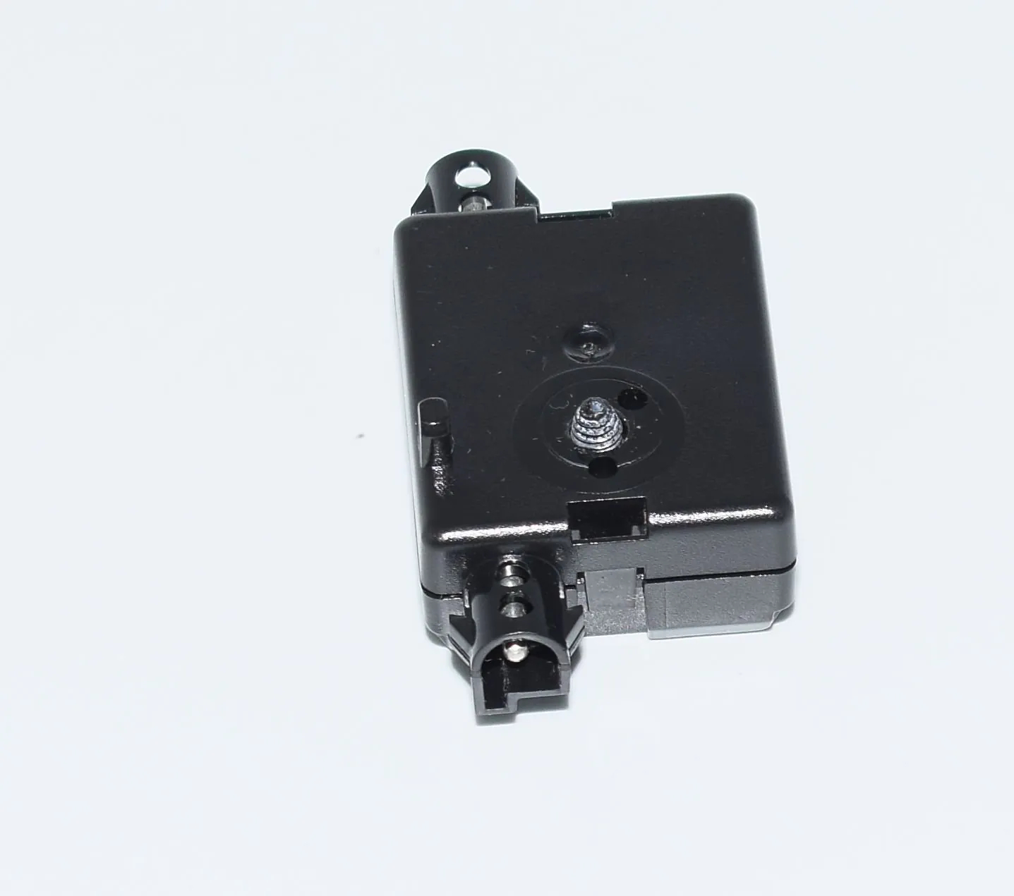 Antenna Amplifier – OEM 9231466 · BMW i3 (I01) Electric 2015 – 2