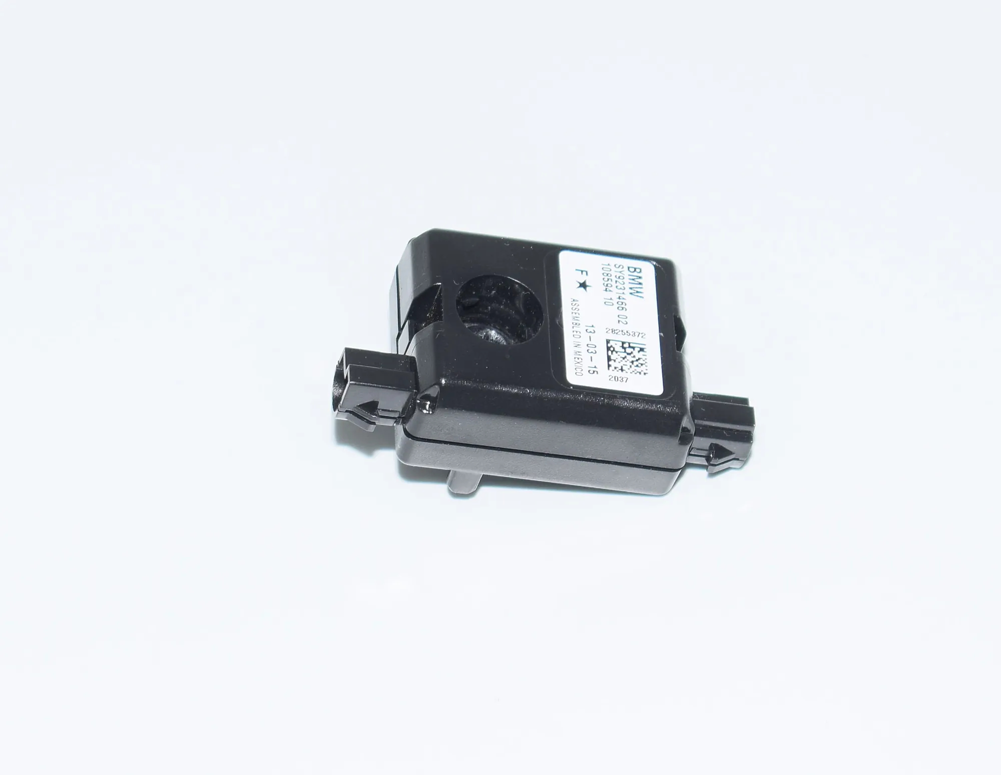 Antenna Amplifier – OEM 9231466 · BMW i3 (I01) Electric 2015