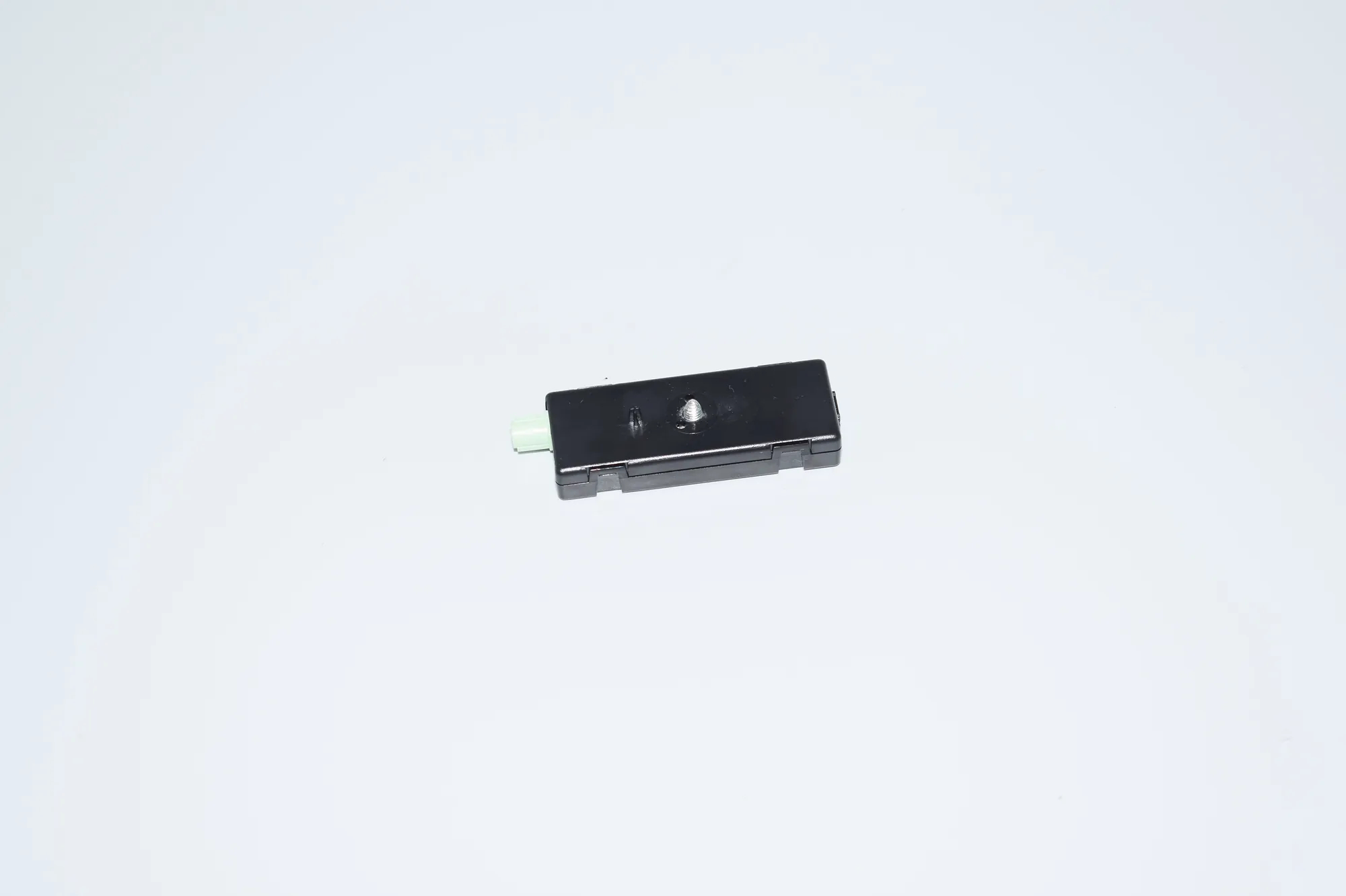Antenna Amplifier – OEM 9253999 · BMW i3 (I01) Electric 2015 – 2