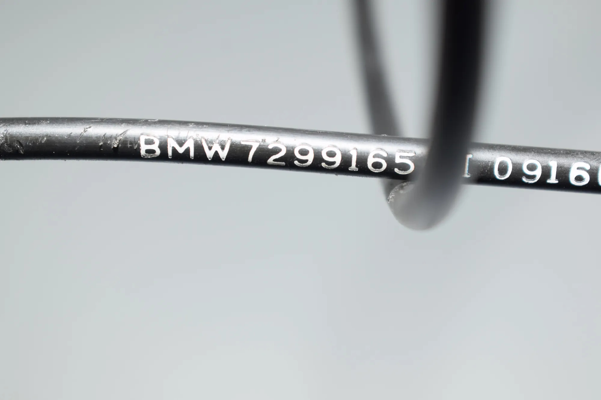 Bonnet Lock Cable – OEM 7299165 · BMW i3 (I01) Electric 2015 – 2