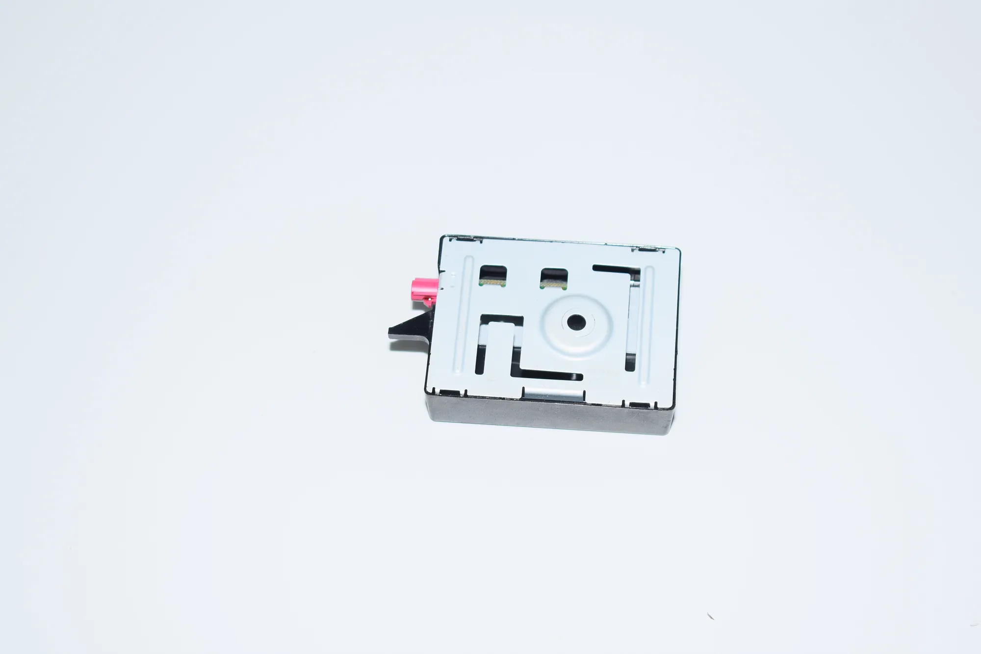 Antenna Amplifier – OEM 9325735 · BMW i3 (I01) Electric 2015 – 3