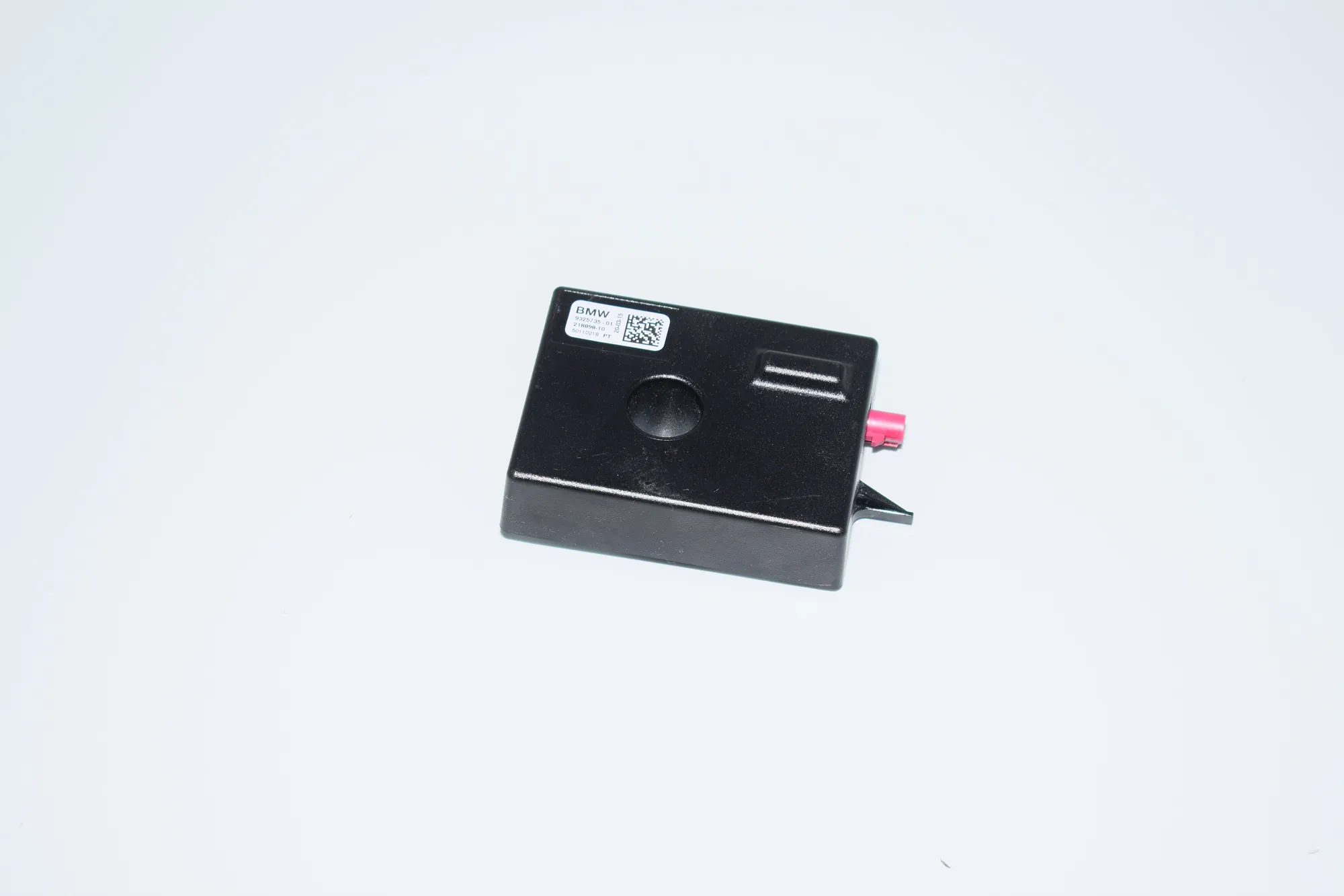 Antenna Amplifier – OEM 9325735 · BMW i3 (I01) Electric 2015