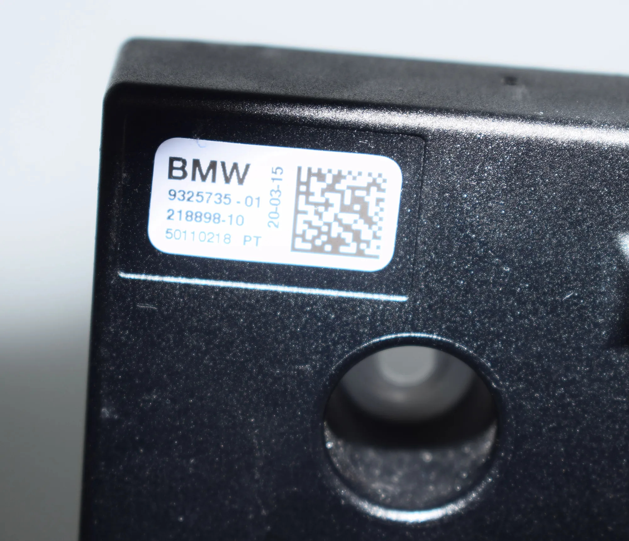 Antenna Amplifier – OEM 9325735 · BMW i3 (I01) Electric 2015 – 2