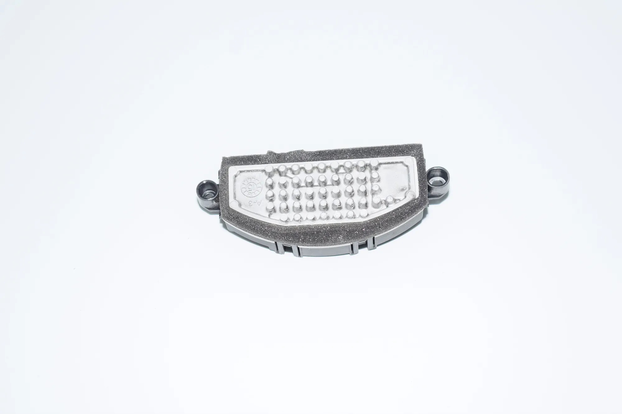 Interior Heater Resistor – OEM 9377854 · BMW i3 (I01) Electric 2015